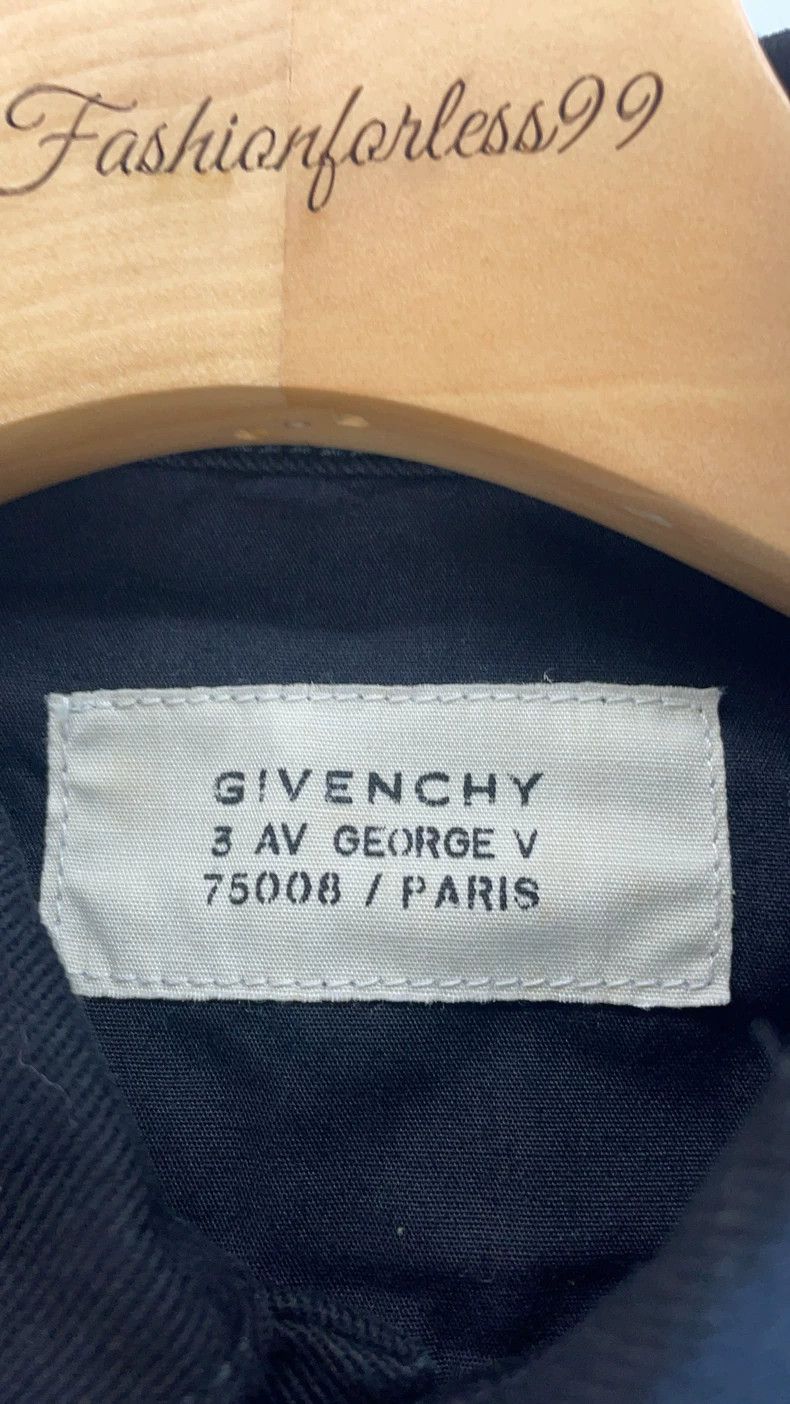Givenchy Givenchy Letter Printed Pattern Denim Jacket M Size US M / EU 48-50 / 2 - 3 Thumbnail