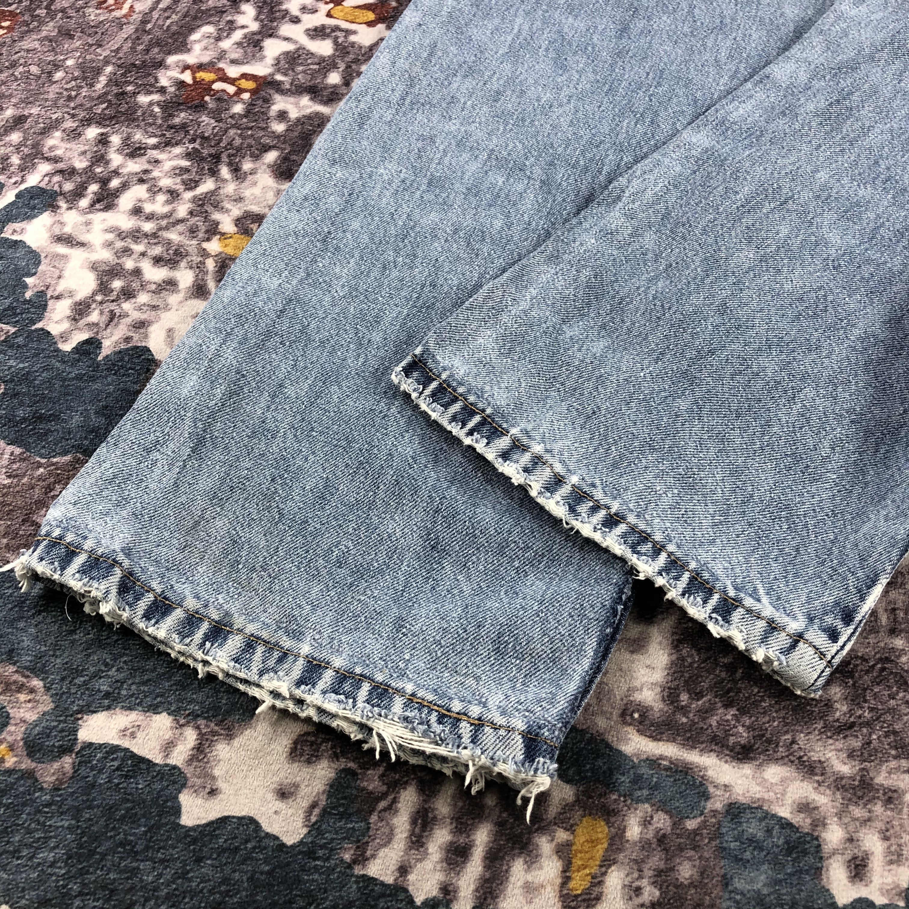 Levi's × Vintage Vintage 90s Blue Wash Levis 521 Jeans-JM2622 Size US 35 - 5 Thumbnail