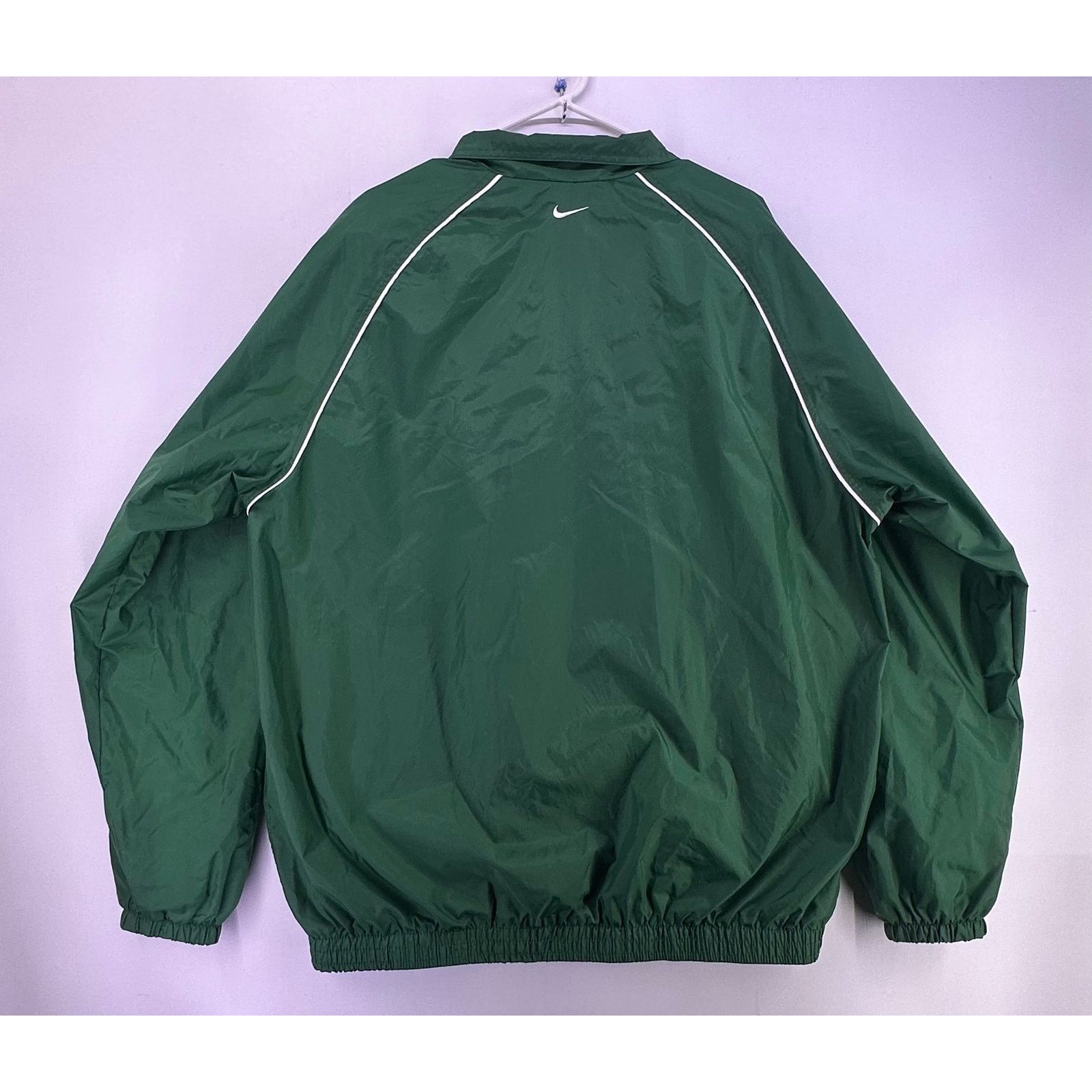 Nike Vintage Nike Green Windbreaker Full Zip up Jacket Size XL Size US XL / EU 56 / 4 - 7 Thumbnail