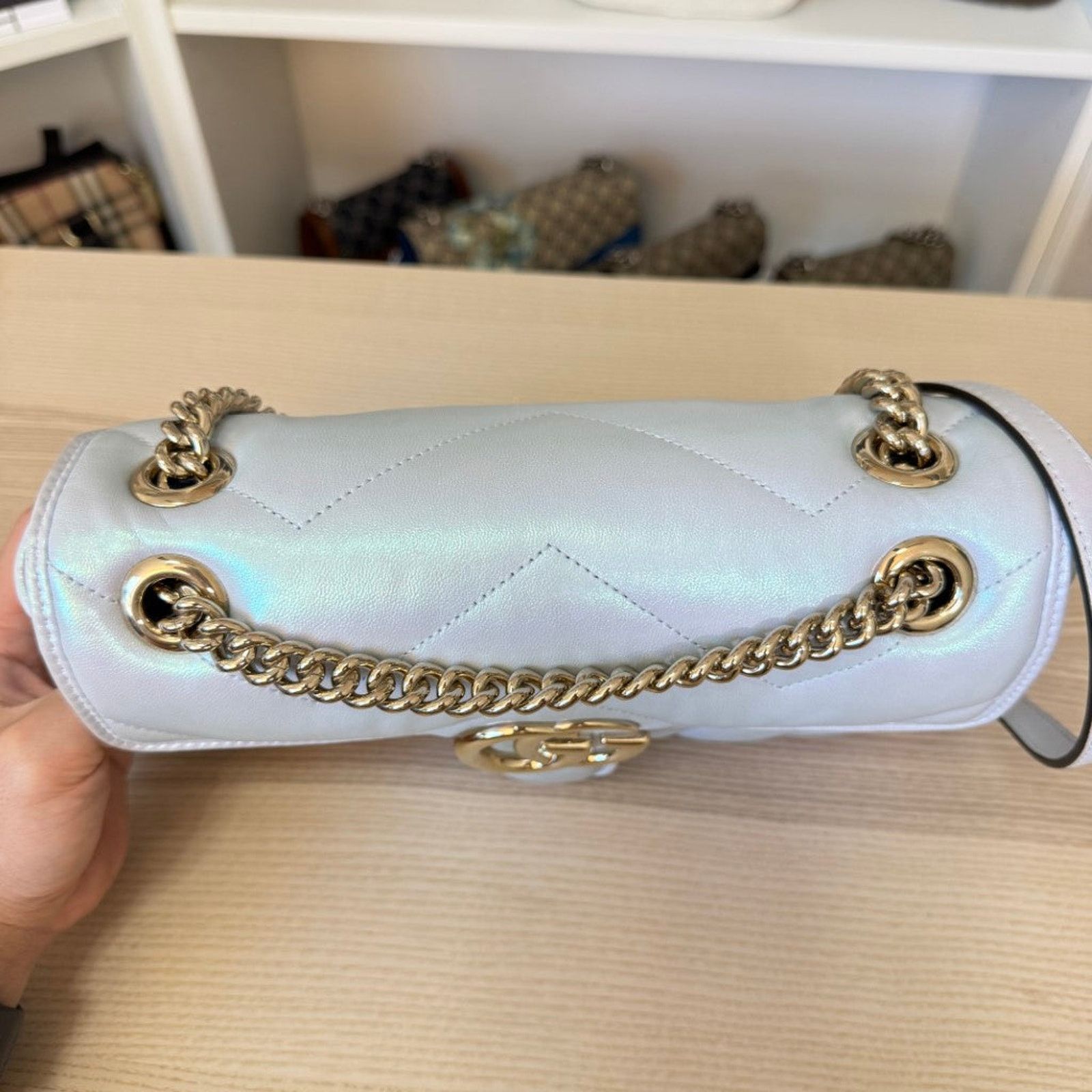 Gucci Gucci Matelasse Small GG Marmont Iridescent Snow Light Blue Size ONE SIZE - 10 Thumbnail