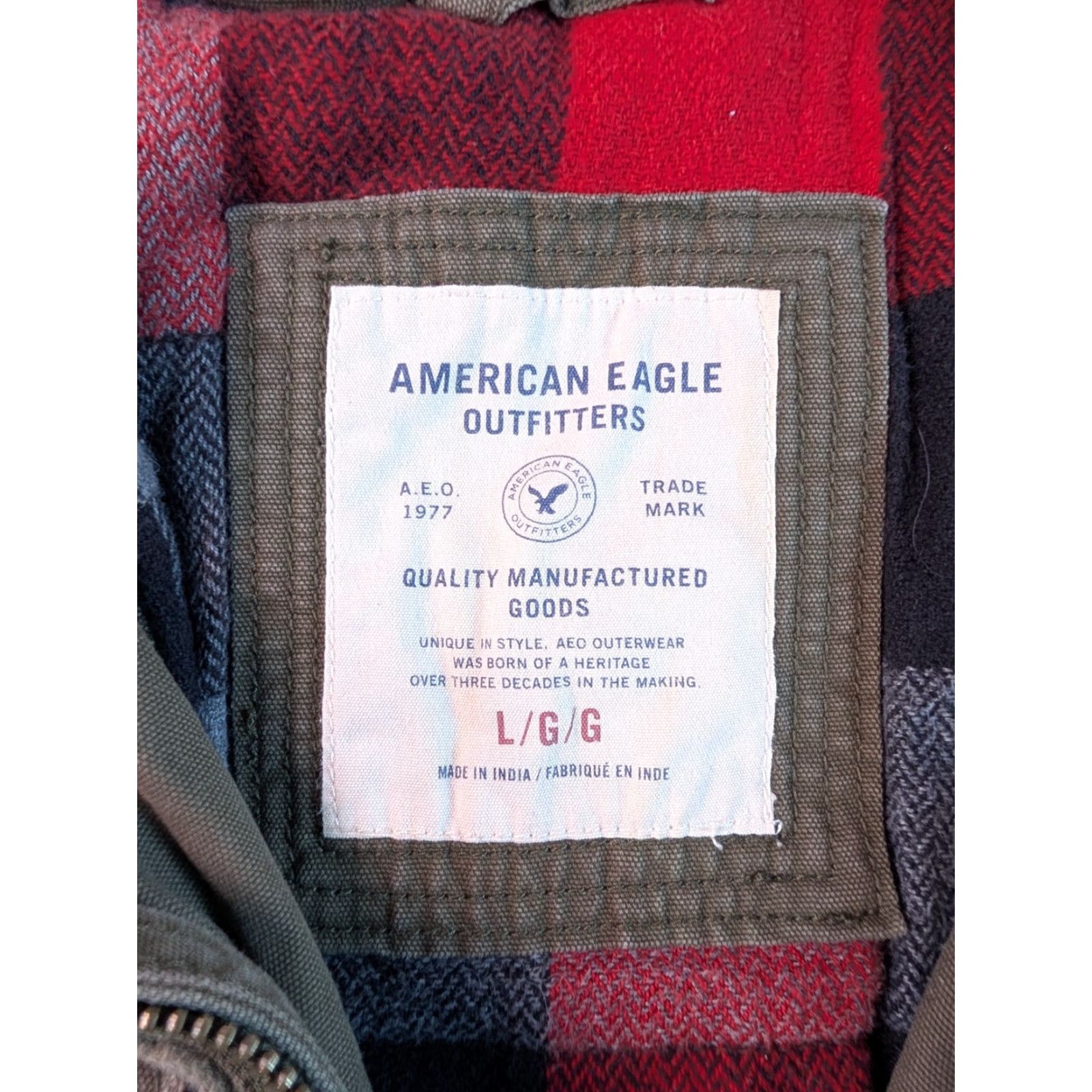 American Eagle Outfitters American Eagle Outfitters Jacket Canvas Plaid Lined Green Mens Regular Size L Winter Fashion Bomber Jacket Coat Size US L / EU 52-54 / 3 - 2 Thumbnail