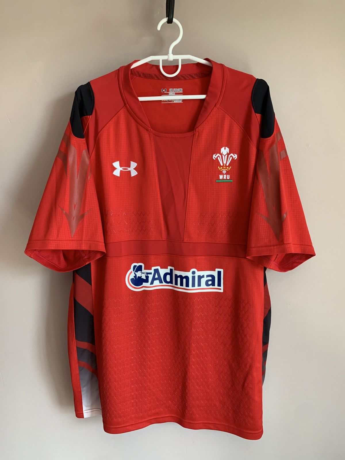 Under Armour Wales 2014 Home Rugby Union Shirt Under Armour Jersey Sz 3XL Size US XXL / EU 58 / 5 - 1 Thumbnail