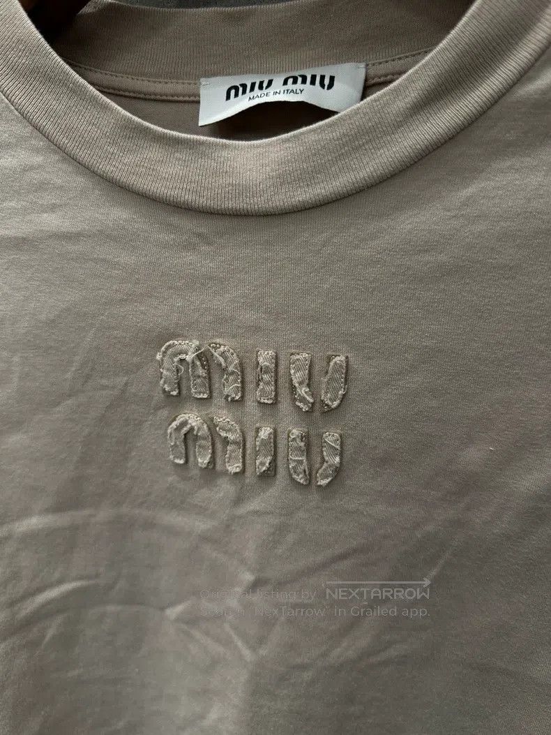 Miu Miu Miu Miu Beige Short Sleeve Size US M / EU 48-50 / 2 - 3 Thumbnail