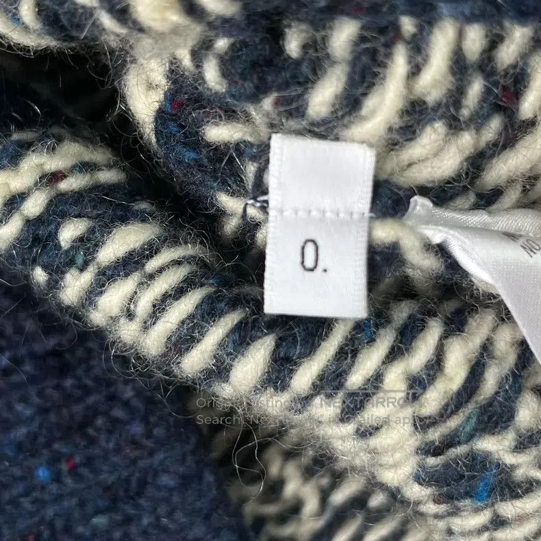 Thom Browne Thom Browne Snowflake Kaleidoscope Wool Mohair V-Neck Card Size US XS / EU 42 / 0 - 4 Thumbnail
