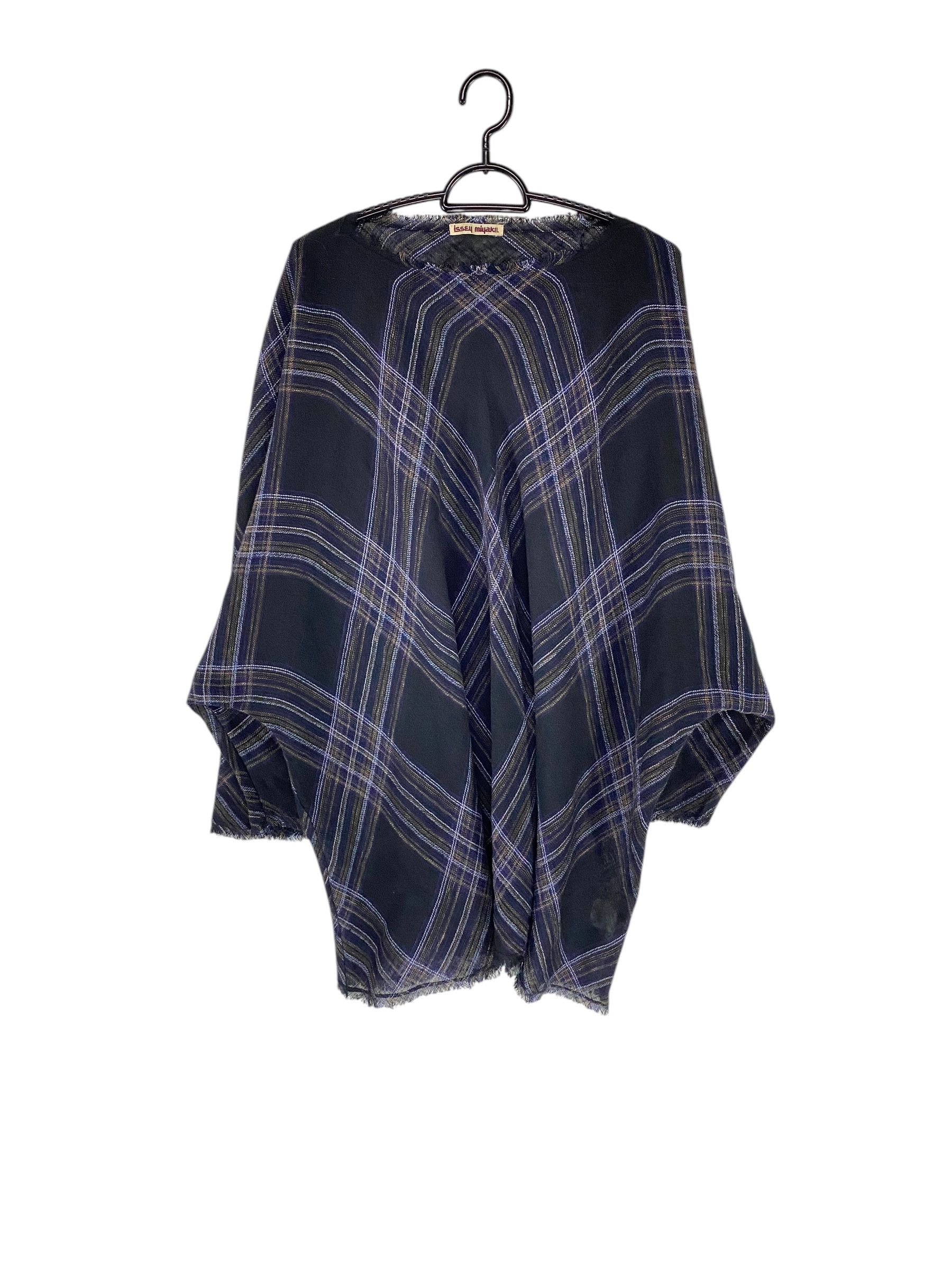 Issey Miyake 70s Issey Miyake numb fabric bias cut poncho dress Size US S / EU 44-46 / 1 - 1 Thumbnail