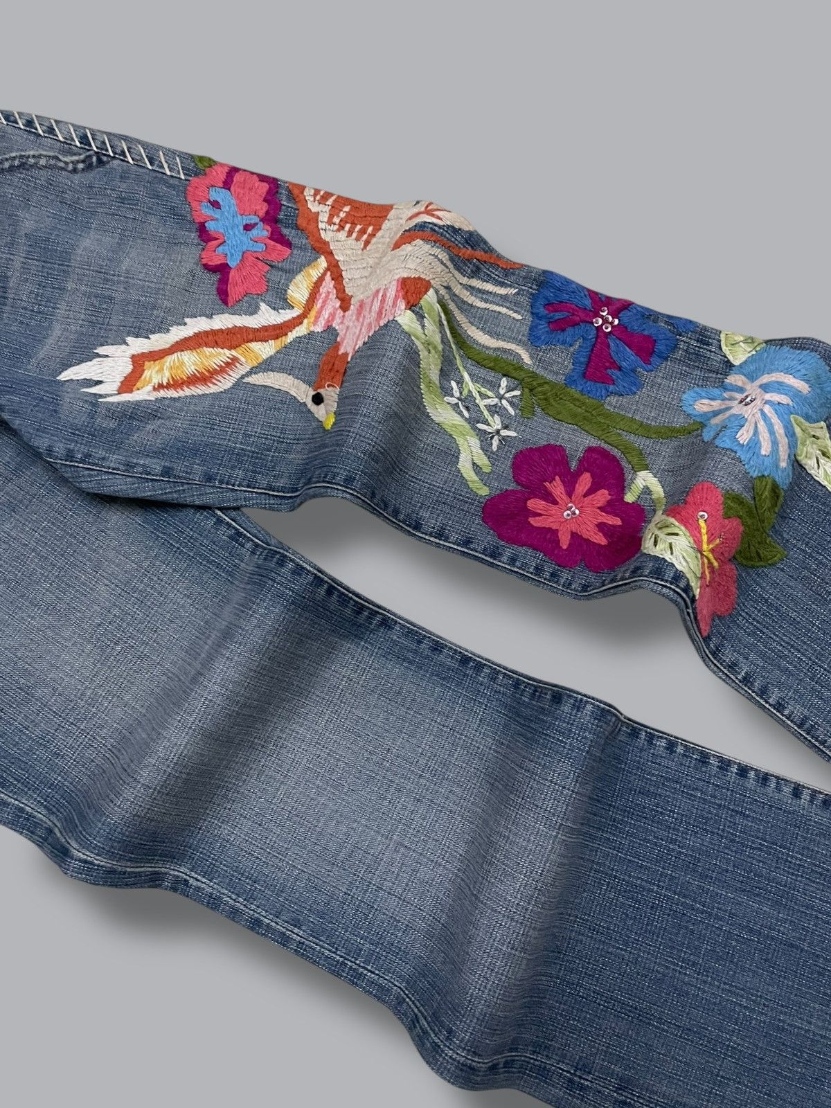 Japanese Brand Vintage 1990s Designer Swtich Usa Embroidered Art Denim Size US 29 - 8 Thumbnail