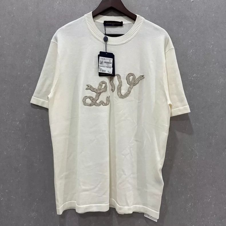 Louis Vuitton Louis Vuitton Snake Year Limited Short Sleeve Size US XXL / EU 58 / 5 - 1 Thumbnail