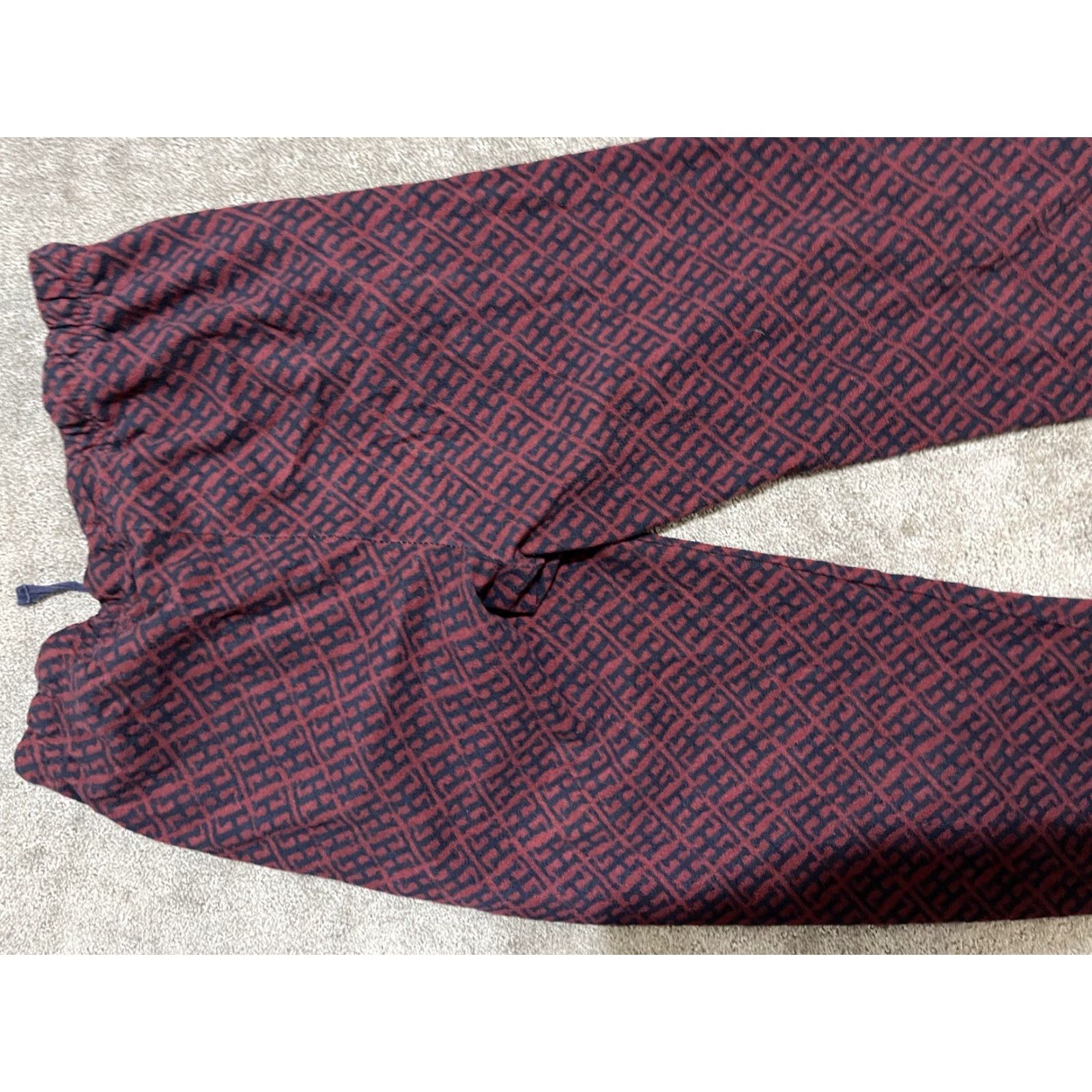 Tommy Hilfiger VINTAGE Tommy Hilfiger Lounge Sweatpants Women M Burgundy All Over Print Drawstring Joggers Activewear M Womens Studio Sports Size 32" / US 10 / IT 46 - 4 Thumbnail