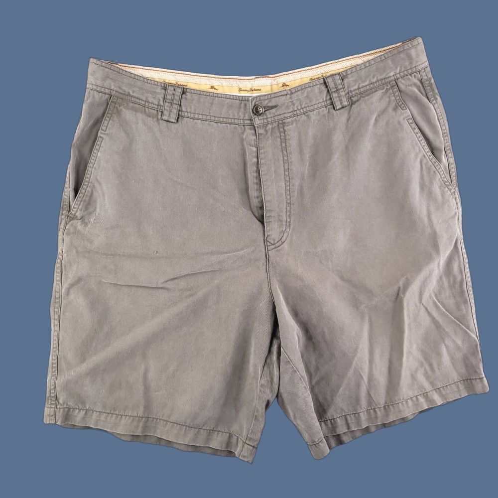 Tommy Bahama Tommy Bahama Shorts Mens 36 Green Olive Khaki Chino Cotton Beiges Flat Front Vintage? No — Solid Casual Short? Size US 36 / EU 52 - 1 Thumbnail