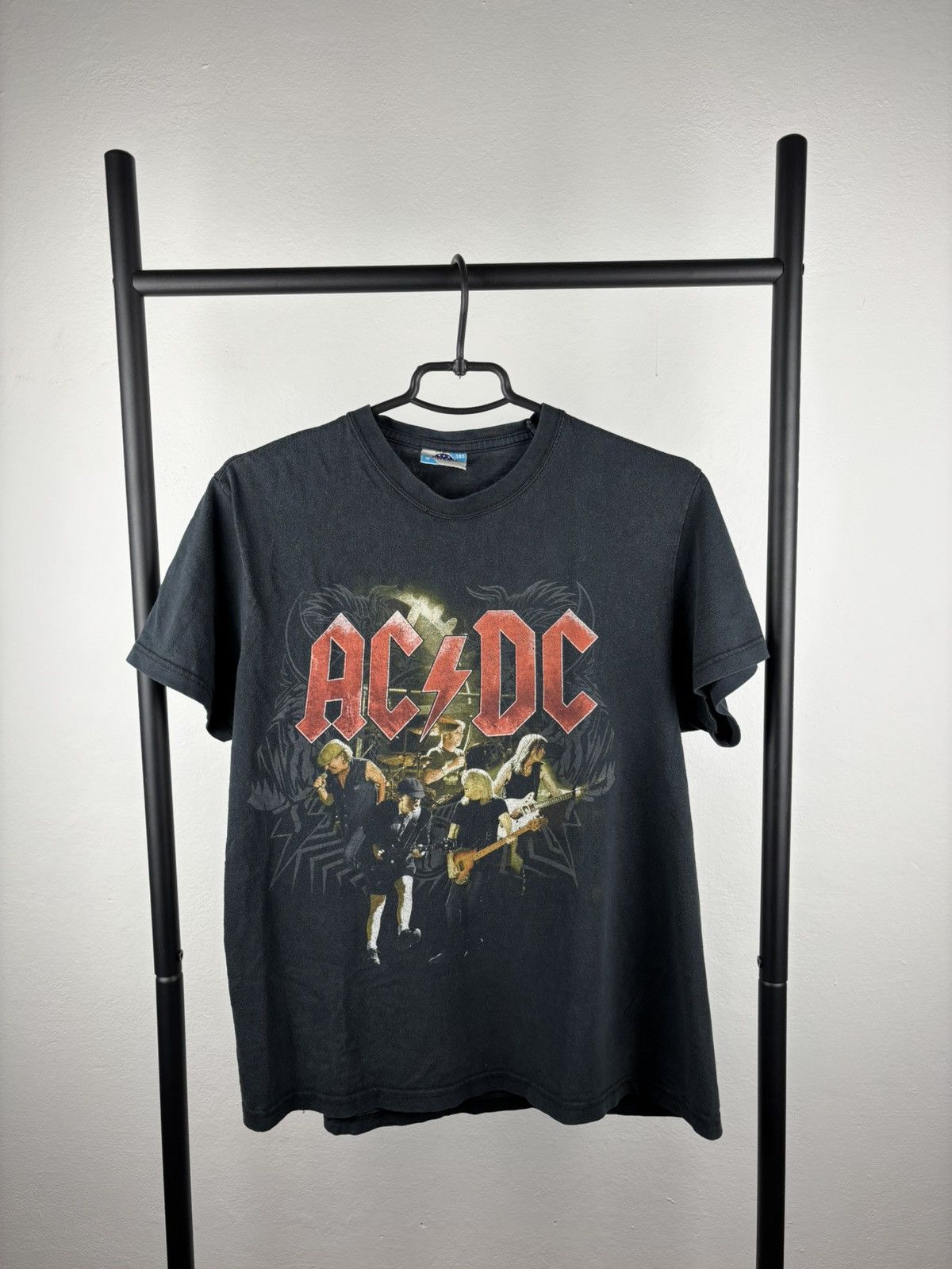 Band Tees AC/DC Black Ice 2010 Tour t shirt size M Size US M / EU 48-50 / 2 - 1 Thumbnail