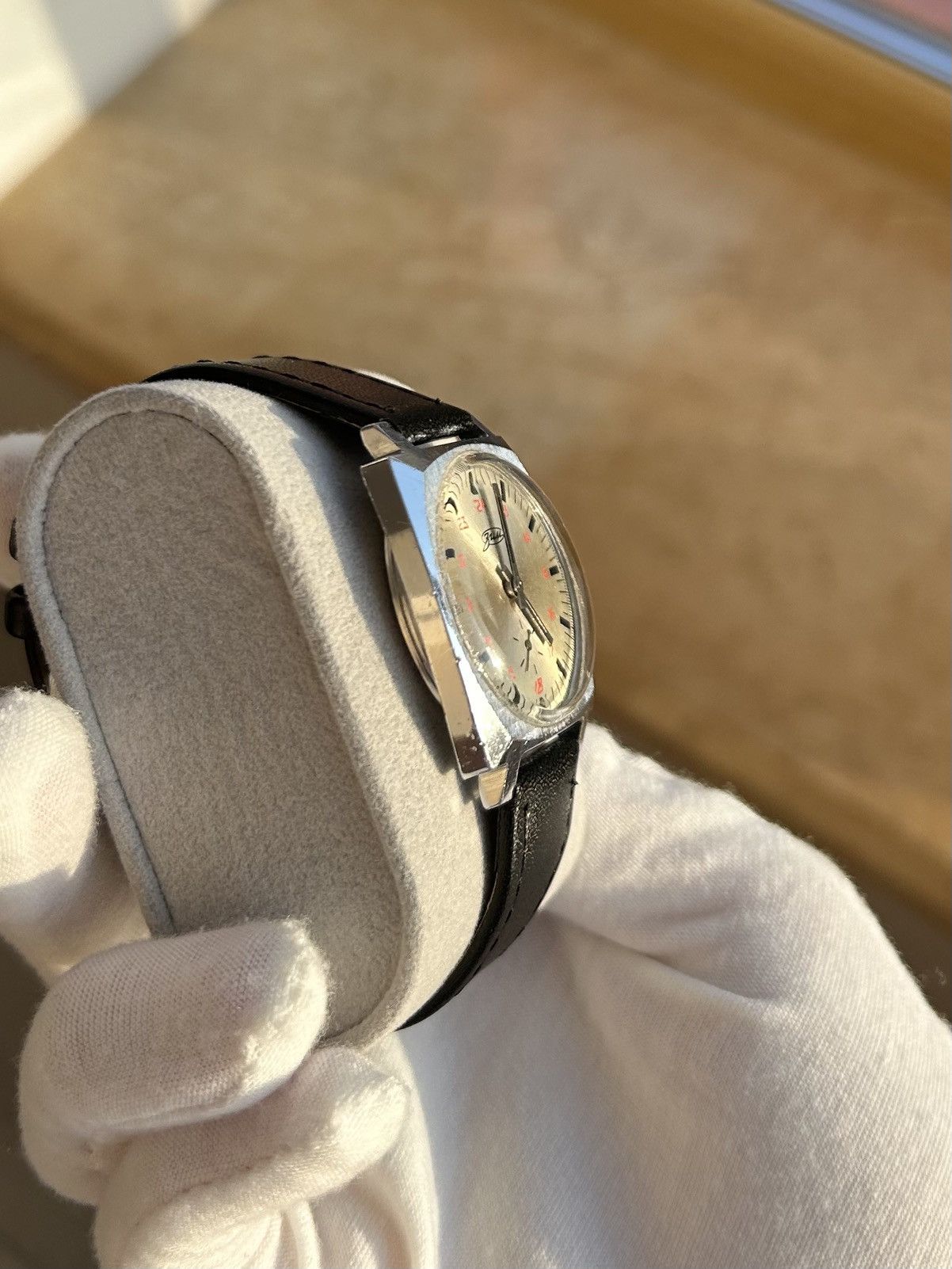 Vintage Vintage Watch Zim Mechanical Authentic 1980s Size ONE SIZE - 4 Thumbnail