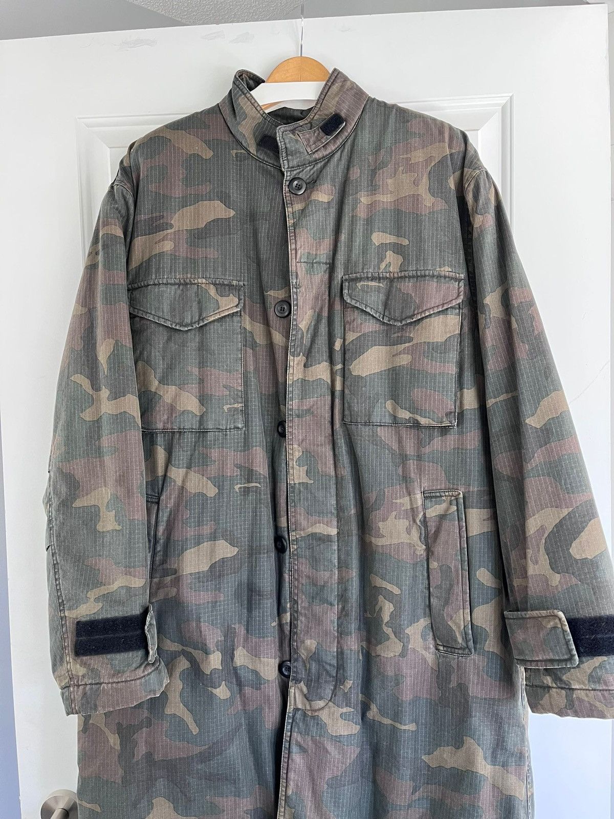 Yeezy RARE - Yeezy Season 1 Camo Trench Coat Size US S / EU 44-46 / 1 - 1 Thumbnail