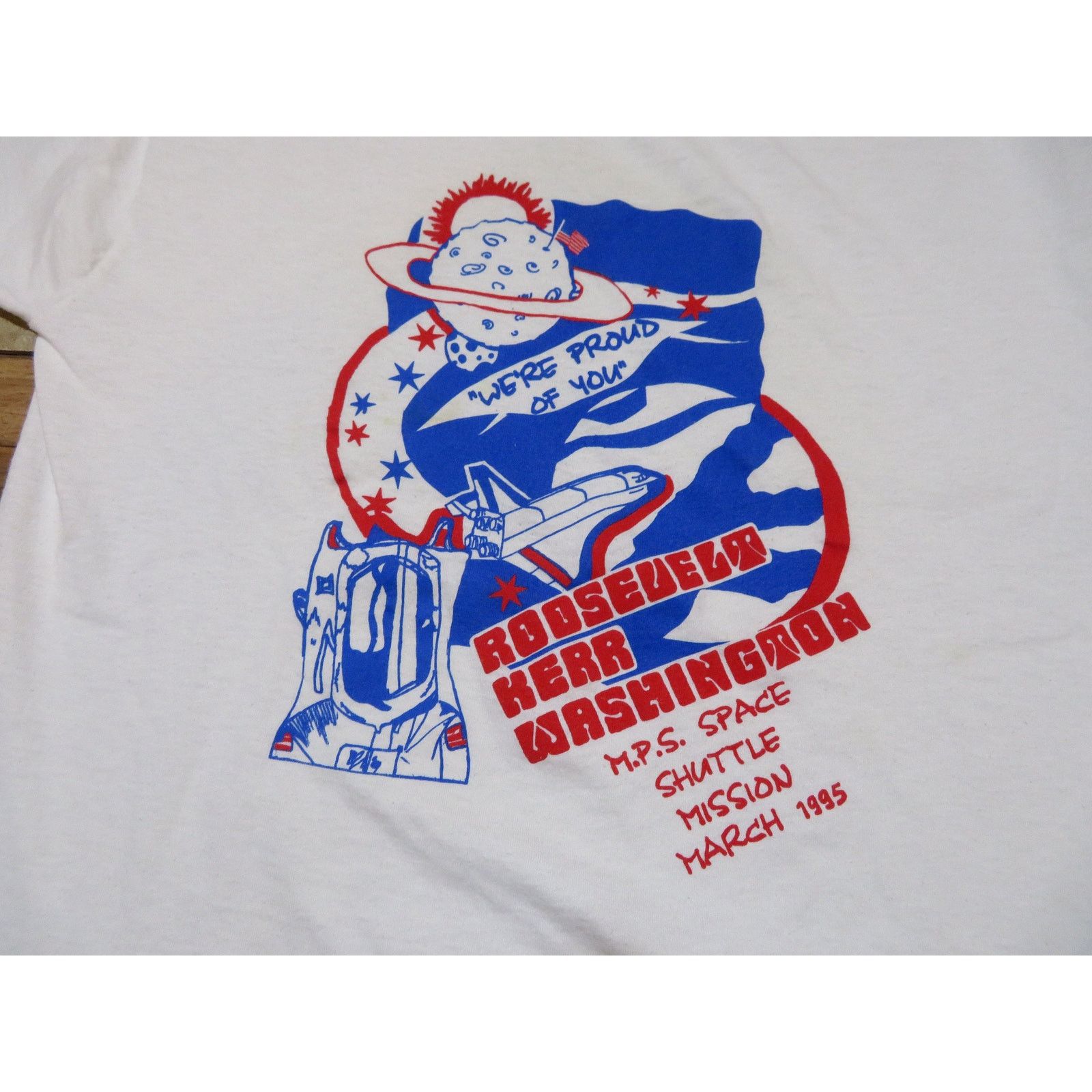 Fruit Of The Loom Space Shuttle Mission White T-Shirt Sz L 1990s Size US L / EU 52-54 / 3 - 2 Thumbnail