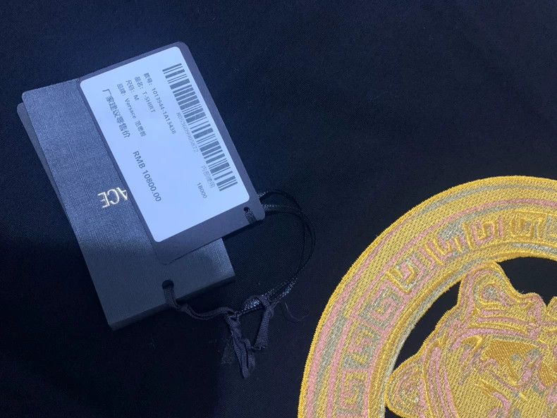 Versace Versace Short sleeves Size US M / EU 48-50 / 2 - 4 Thumbnail