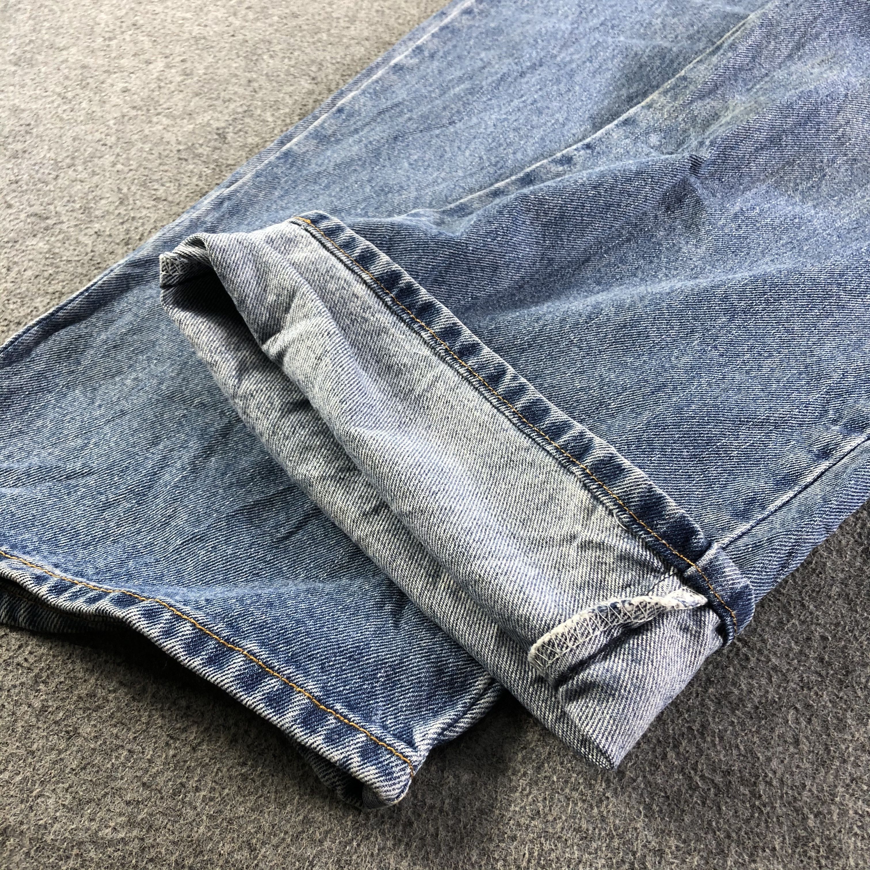 Levi's Vintage Blue Wash Levis 517 Jeans-J3466 Size US 41 - 6 Thumbnail