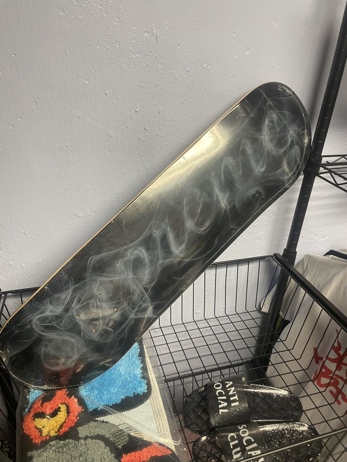 Supreme Supreme Smoke Skateboard Black Size ONE SIZE - 2 Thumbnail