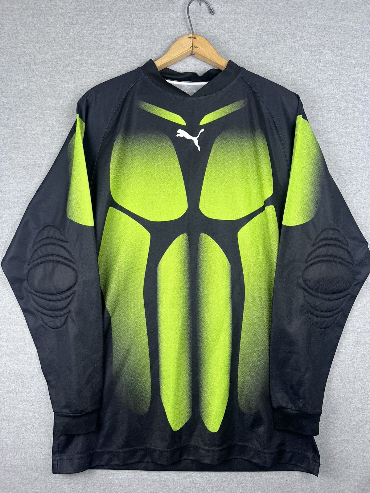 Puma VINTAGE PUMA GOALKEEPER FOOTBALL SHIRT JERSEY SIZE Large L Size US L / EU 52-54 / 3 - 2 Thumbnail