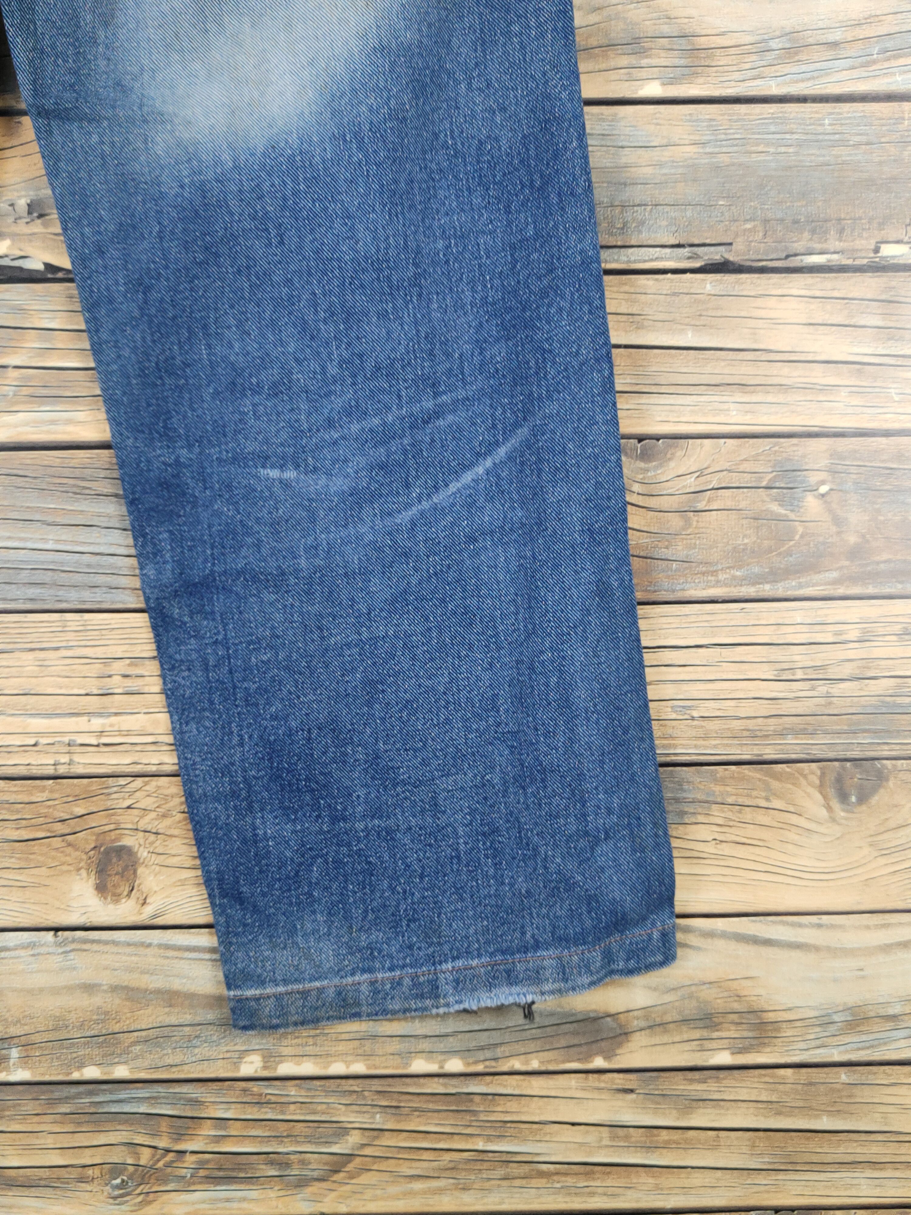 Vintage Bobson vintage Blue Distressed Ripped Jeans #W1384 Size US 28 / EU 44 - 14 Thumbnail