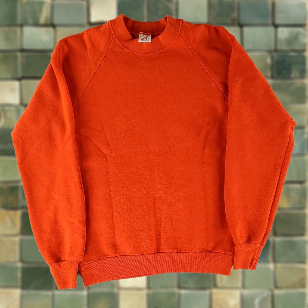 Jerzees VINTAGE Jerzees Sweatshirt Long Sleeve 90s Made USA Orange Mens M Shirt Pullover Blank Mens M Orange VTG 90s Sweatshirt Jerzees Size US M / EU 48-50 / 2 - 1 Thumbnail