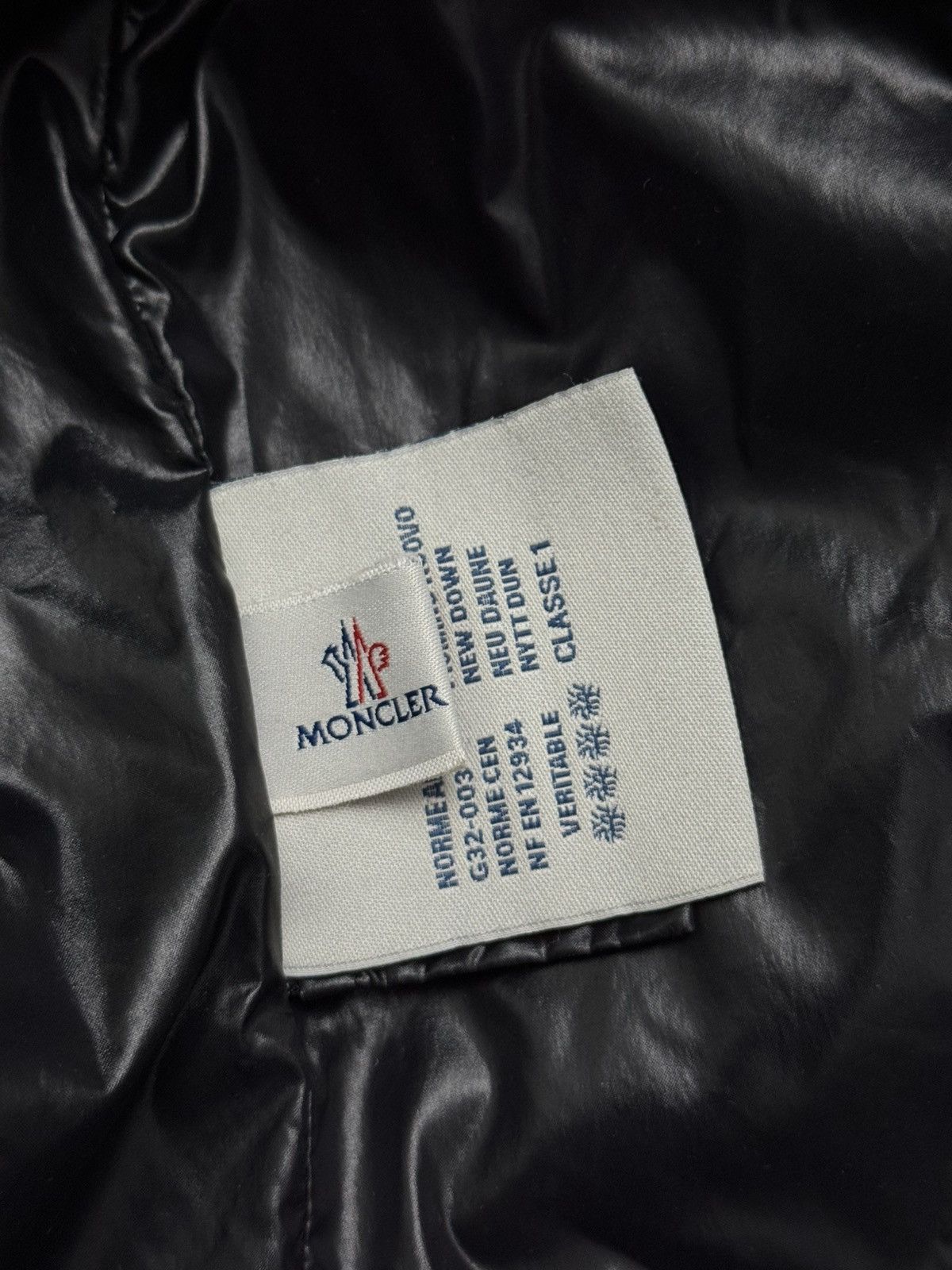Moncler MOKA long down jacket Size M / US 6-8 / IT 42-44 - 17 Thumbnail