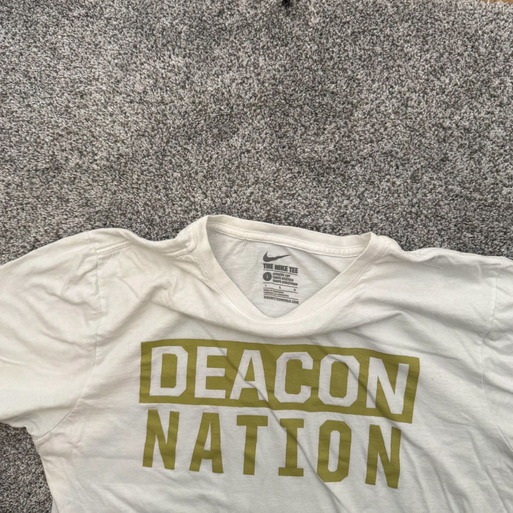 Nike Wake Forest Deacon Nation Shirt Nike Mens Large White Tee College NCAA Crew Neck Short Sleeve Graphic Print Size US L / EU 52-54 / 3 - 4 Thumbnail