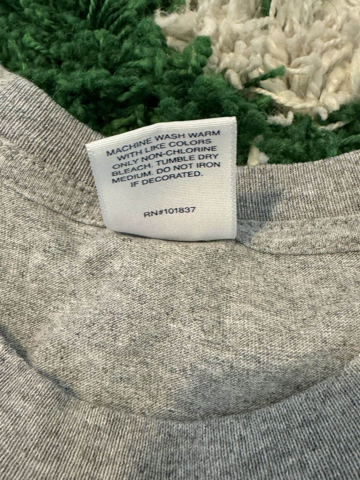 Supreme Supreme Friends Tee Size US M / EU 48-50 / 2 - 4 Thumbnail