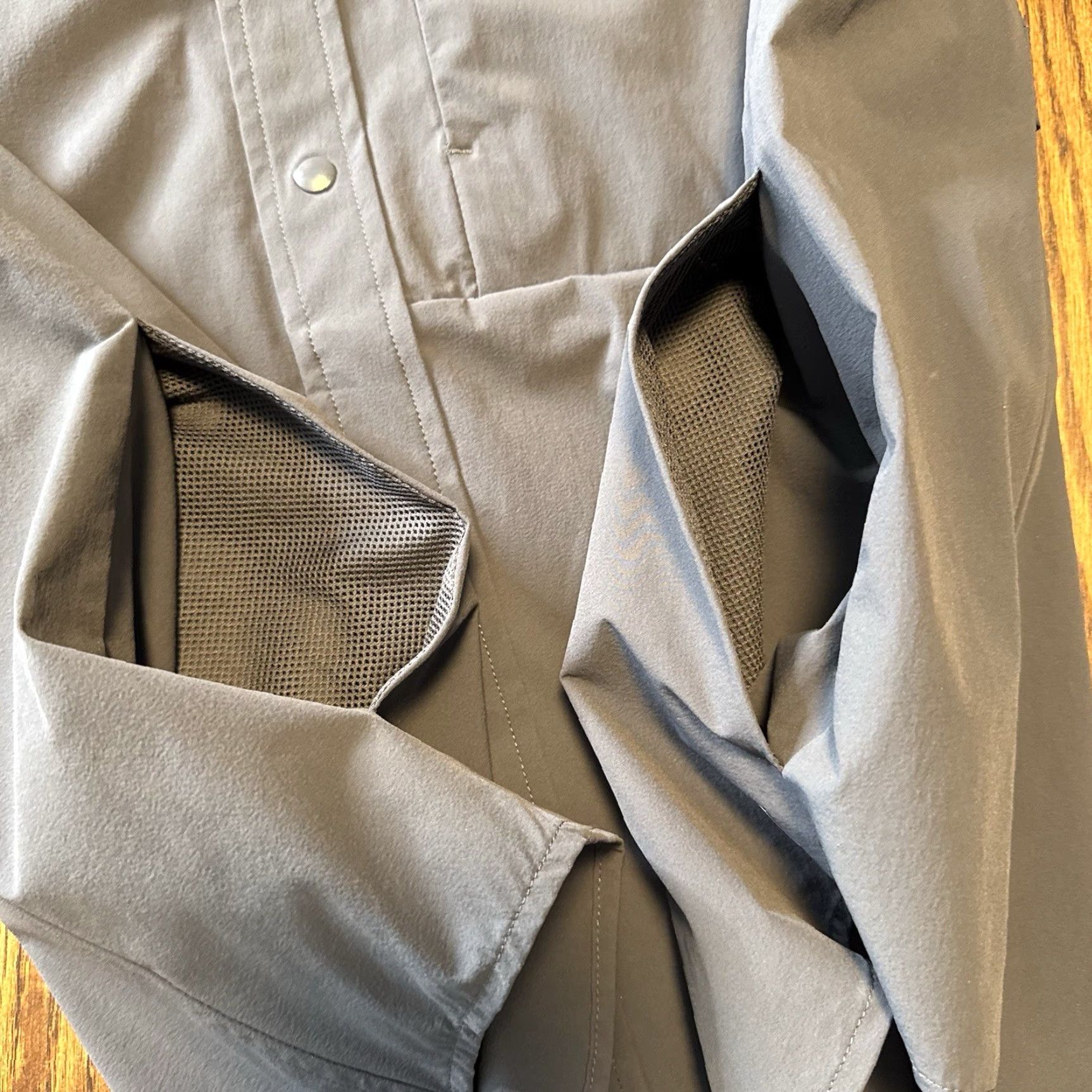 Vintage VRST Shirt Jacket Men Small Packable Snap Button Up Gray Zip Chest Pocket Long Sleeve Button-Down Collar Mens Regular Size US S / EU 44-46 / 1 - 3 Thumbnail