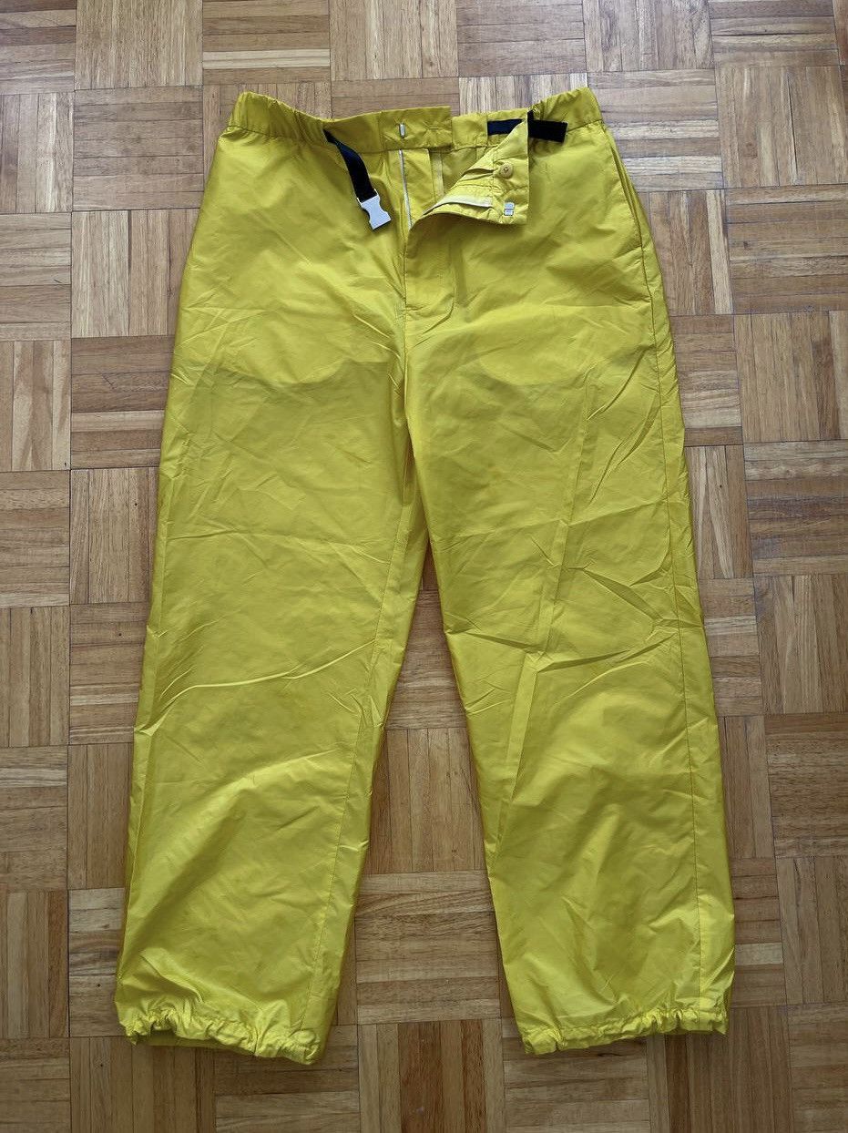 Prada Prada Re-Nylon Piuma Trousers Yellow Track Pants Triangle Size US 36 / EU 52 - 2 Thumbnail