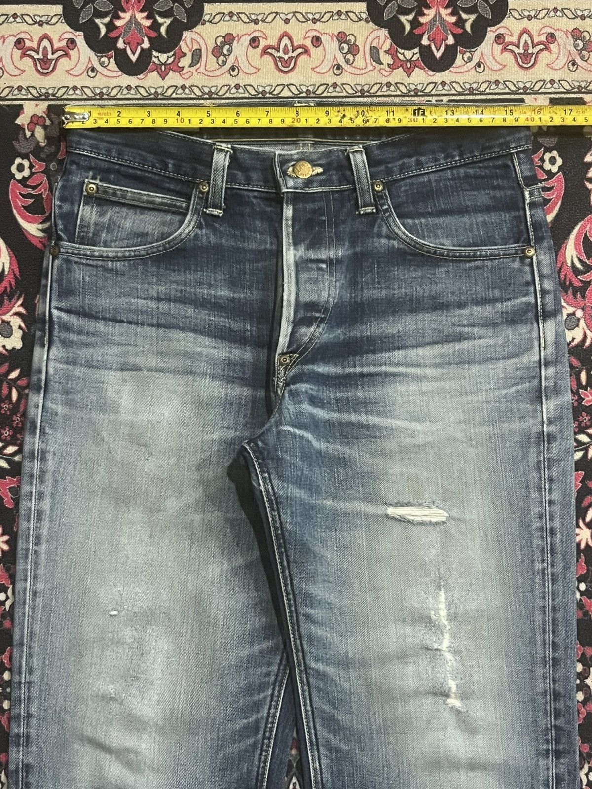 Vintage Vintage Lee Riders Blue Faded Distressed Straight Leg Jeans Size US 30 / EU 46 - 15 Thumbnail
