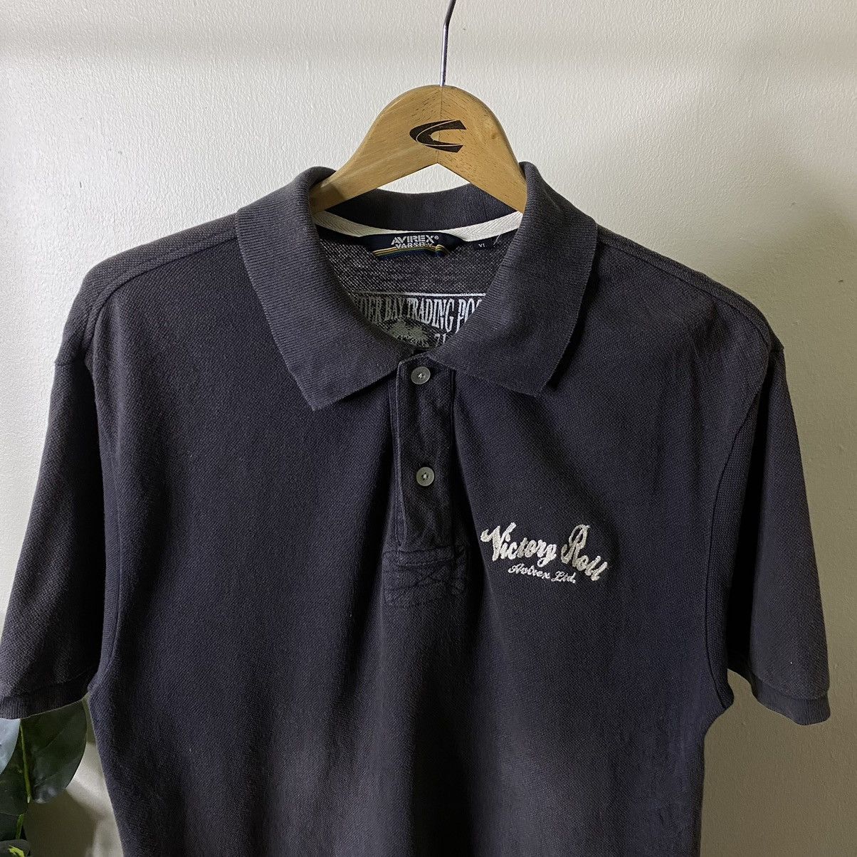 Avirex Vintage Y2K Avirex Varsity Faded Polo Tee Size US M / EU 48-50 / 2 - 9 Thumbnail