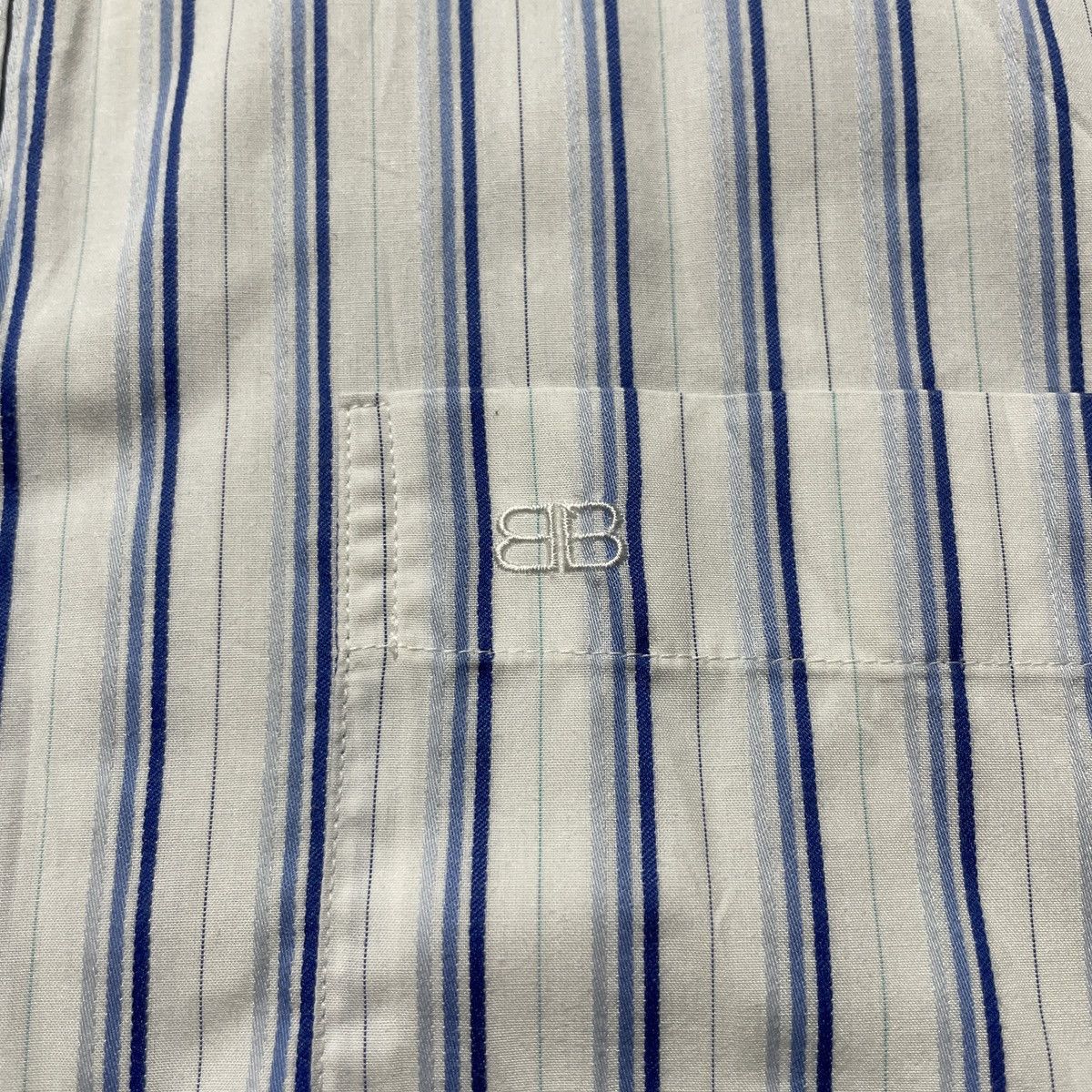 Balenciaga × Designer BALENCIAGA SHIRTS Size US XL / EU 56 / 4 - 2 Thumbnail
