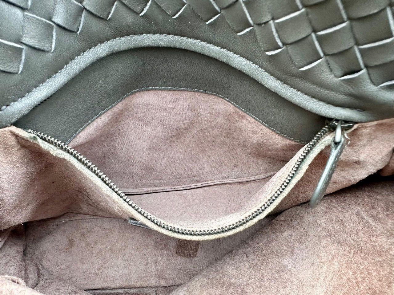 Bottega Veneta Authentic Bottega Veneta Bella Intrecciato Nappa Tote Bag Size ONE SIZE - 13 Thumbnail