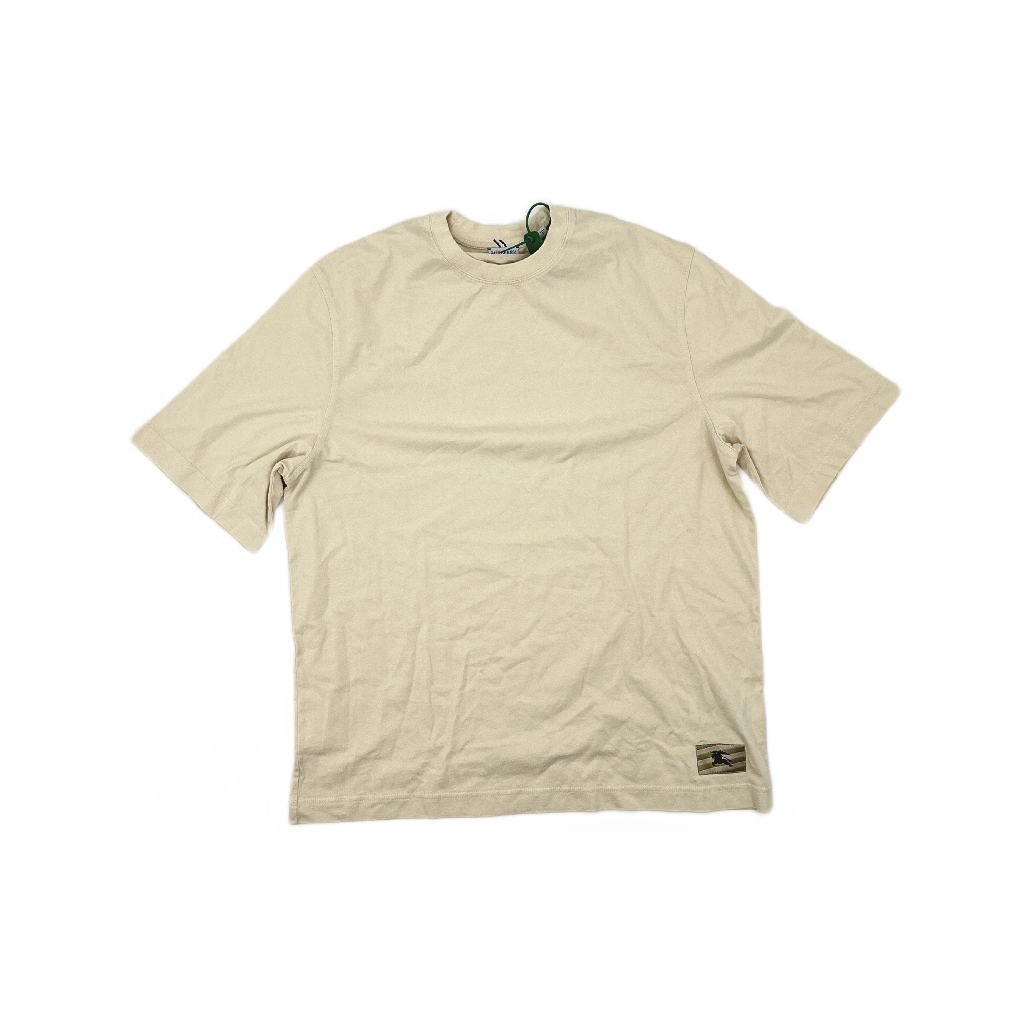 Burberry Burberry Logo Patch T-Shirt Size XL Size US XL / EU 56 / 4 - 1 Thumbnail