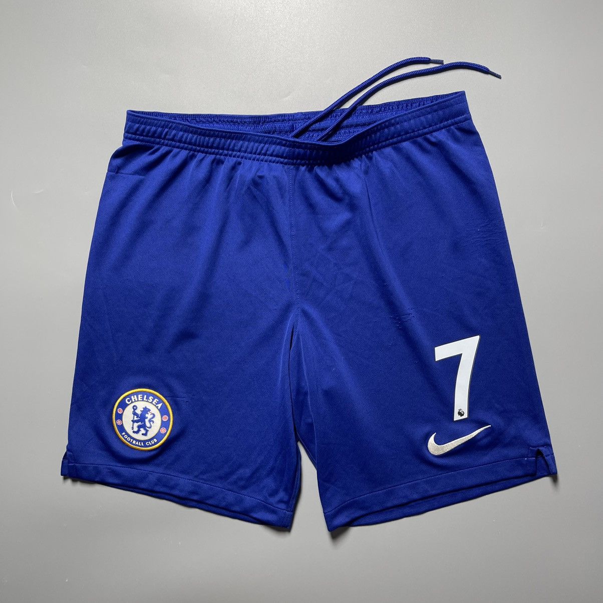 Adidas CHELSEA NIKE 2019/2020 FOOTBALL HOME SHORTS #7 KANTE Size US 29 - 1 Thumbnail