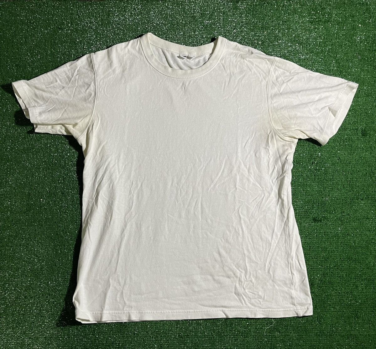 Uniqlo Uniqlo White T-shirt Size US L / EU 52-54 / 3 - 1 Thumbnail
