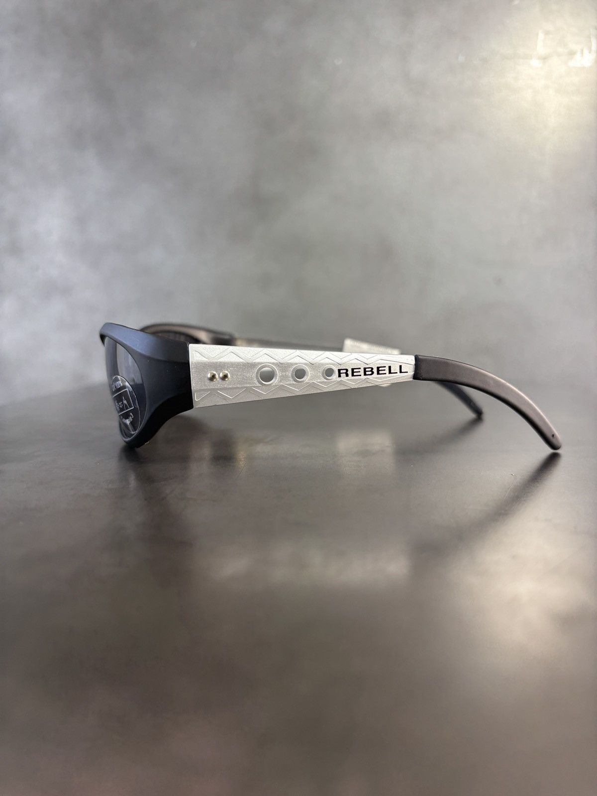 Japanese Brand × Vintage 2000s Rebell Sporty Sunglasses Diesel Look Vintage Y2K Cutie Size ONE SIZE - 4 Thumbnail