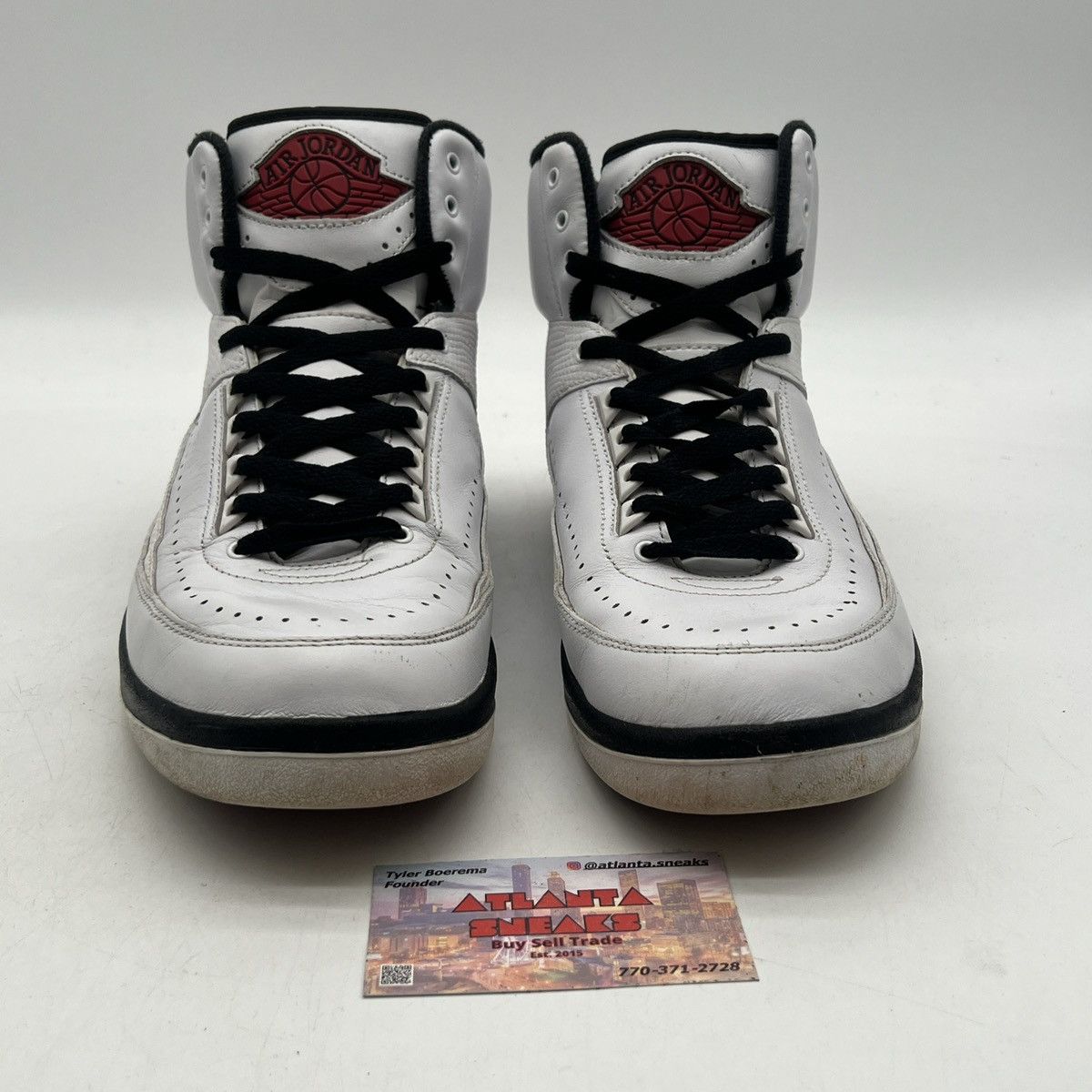 Jordan Brand Air Jordan 2 Chicago Size US 10.5 / EU 43-44 - 2 Thumbnail