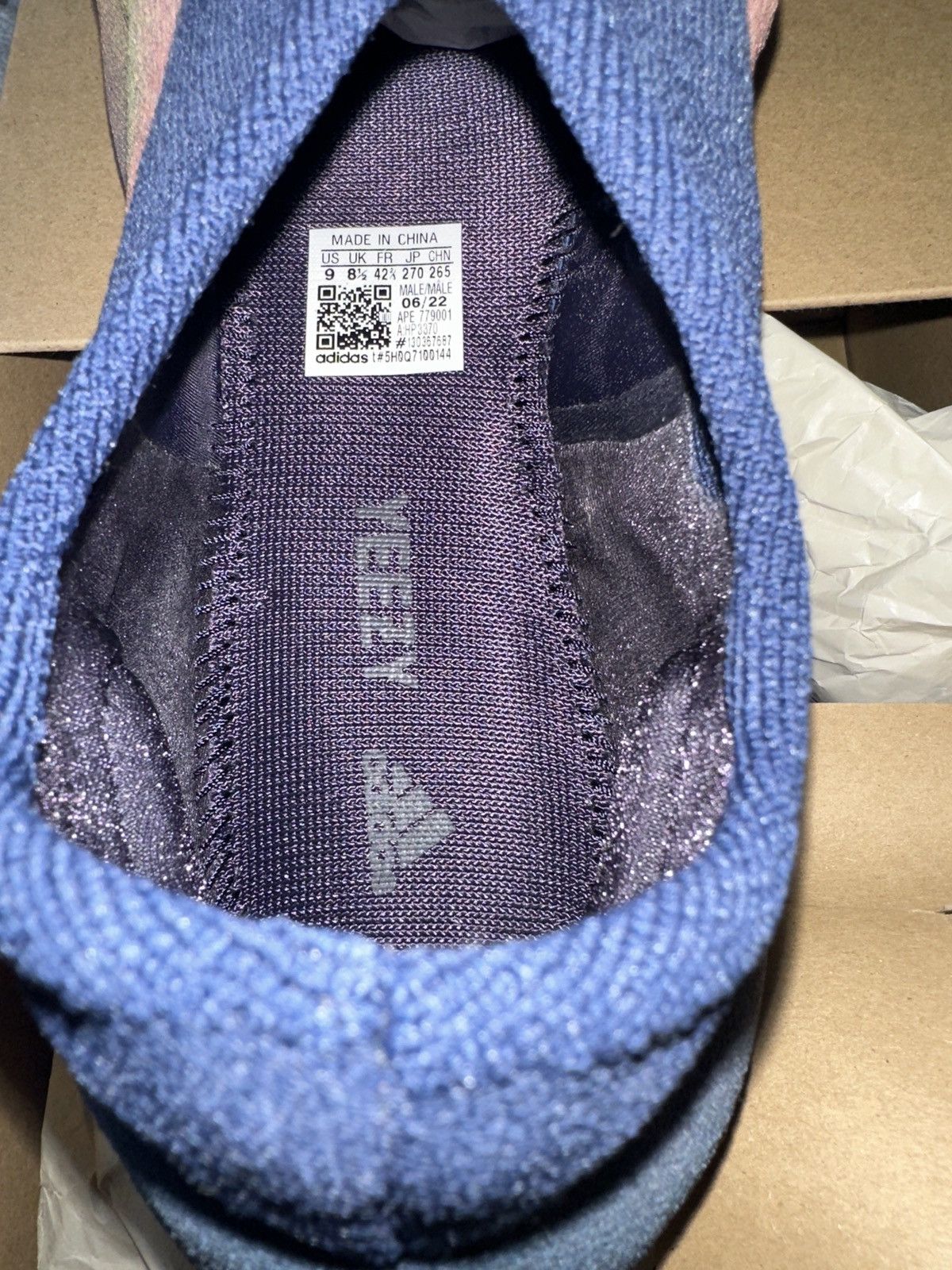 Adidas Yeezy Knit Runner Size US 9 / EU 42 - 7 Thumbnail