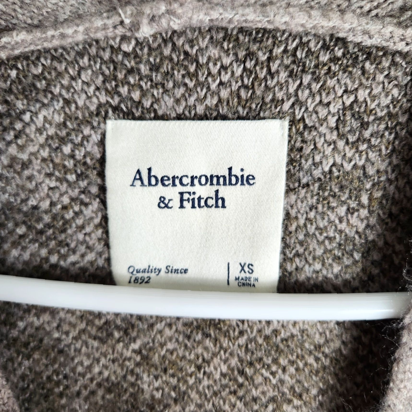 Abercrombie & Fitch Abercrombie & Fitch Womens Taupe Leopard Open Front Cardigan Sweater XS Lounge Cardigan Open Front Womens Leopard Knit Sale Size XS / US 0-2 / IT 36-38 - 3 Thumbnail