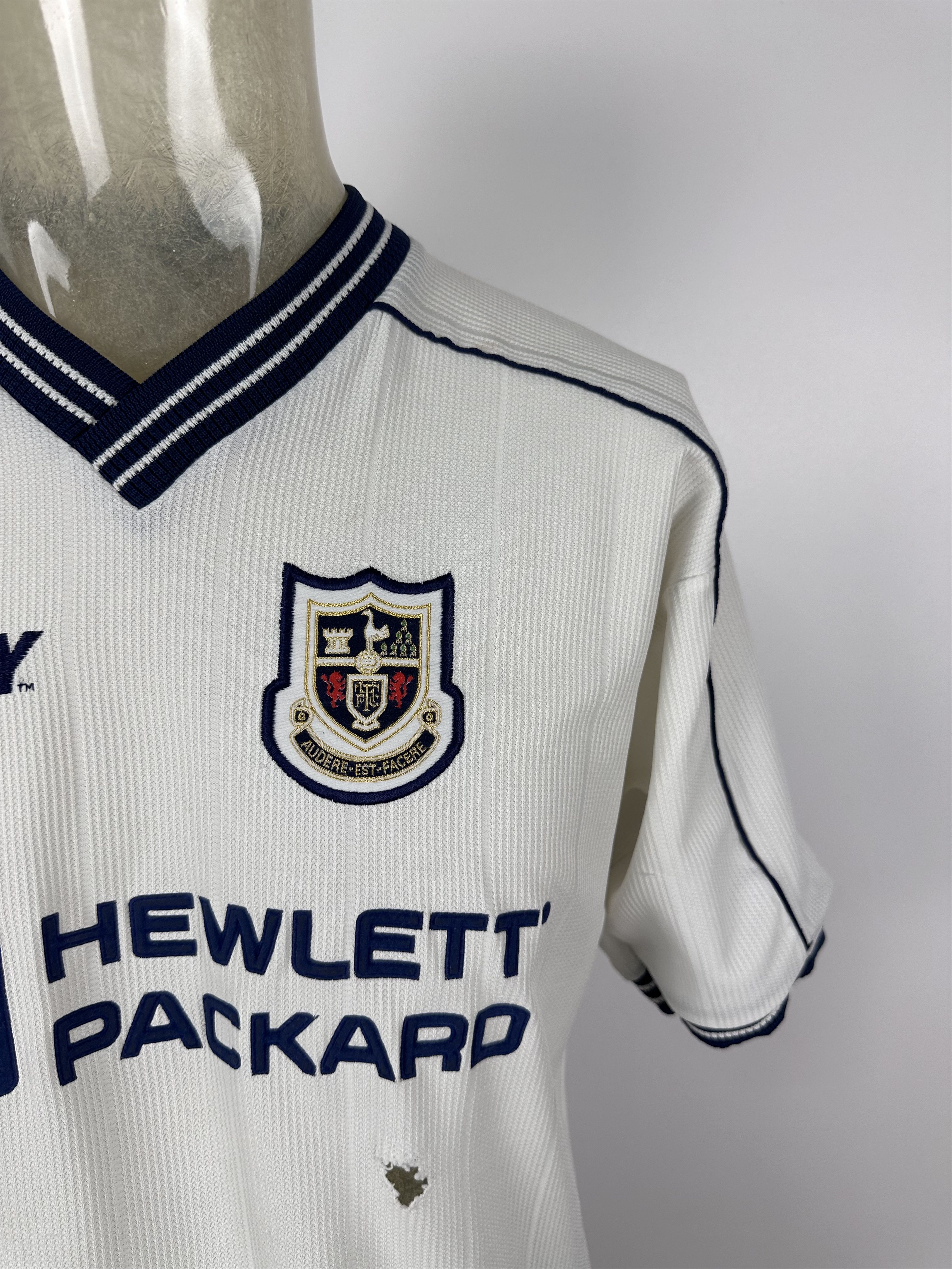 PONY × Vintage TOTTENHAM HOTSPUR 1997 Home Football Shirt Soccer Jersey Size US S / EU 44-46 / 1 - 2 Thumbnail