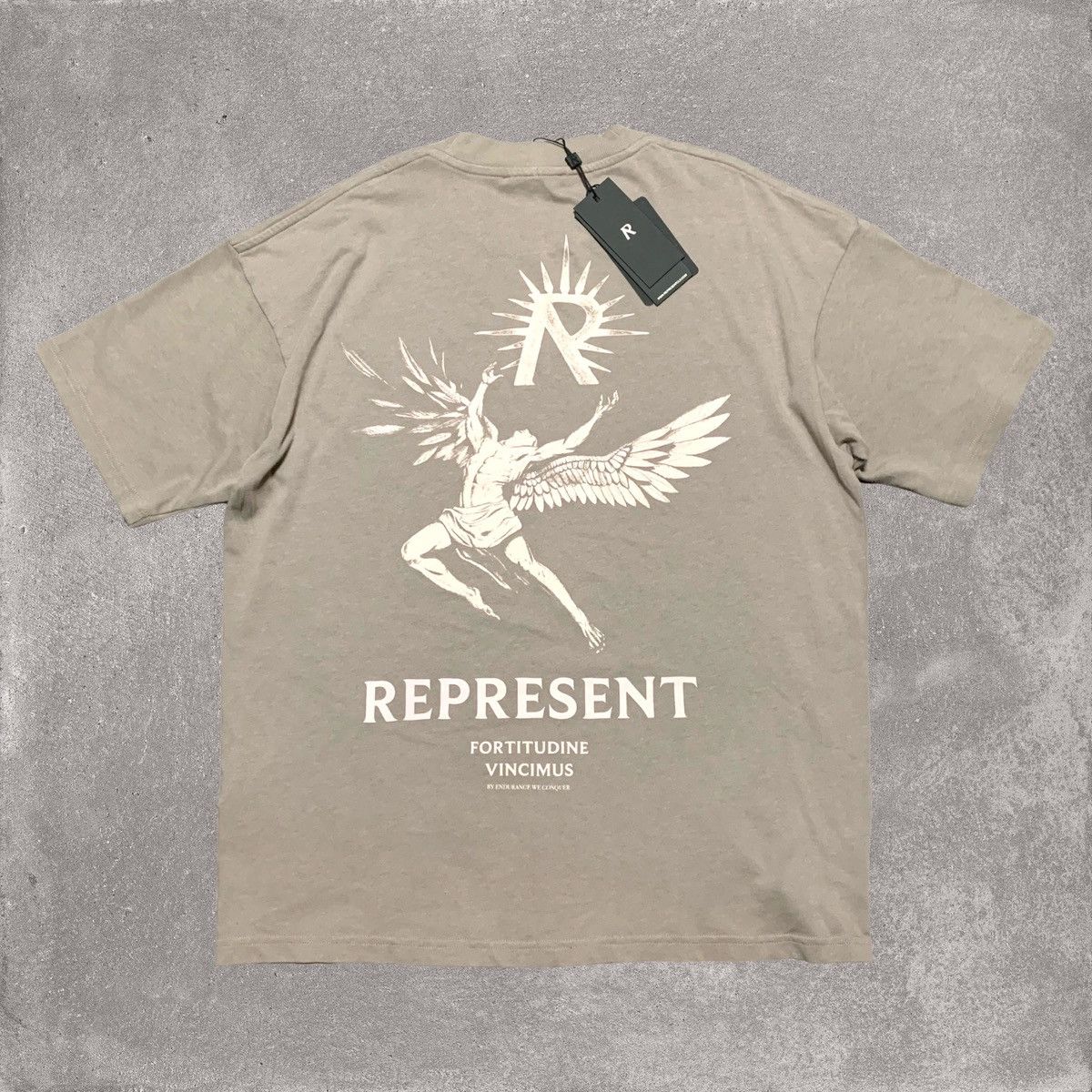 Represent Clo. Represent Small Icarus Taupe Tee Size US S / EU 44-46 / 1 - 1 Thumbnail