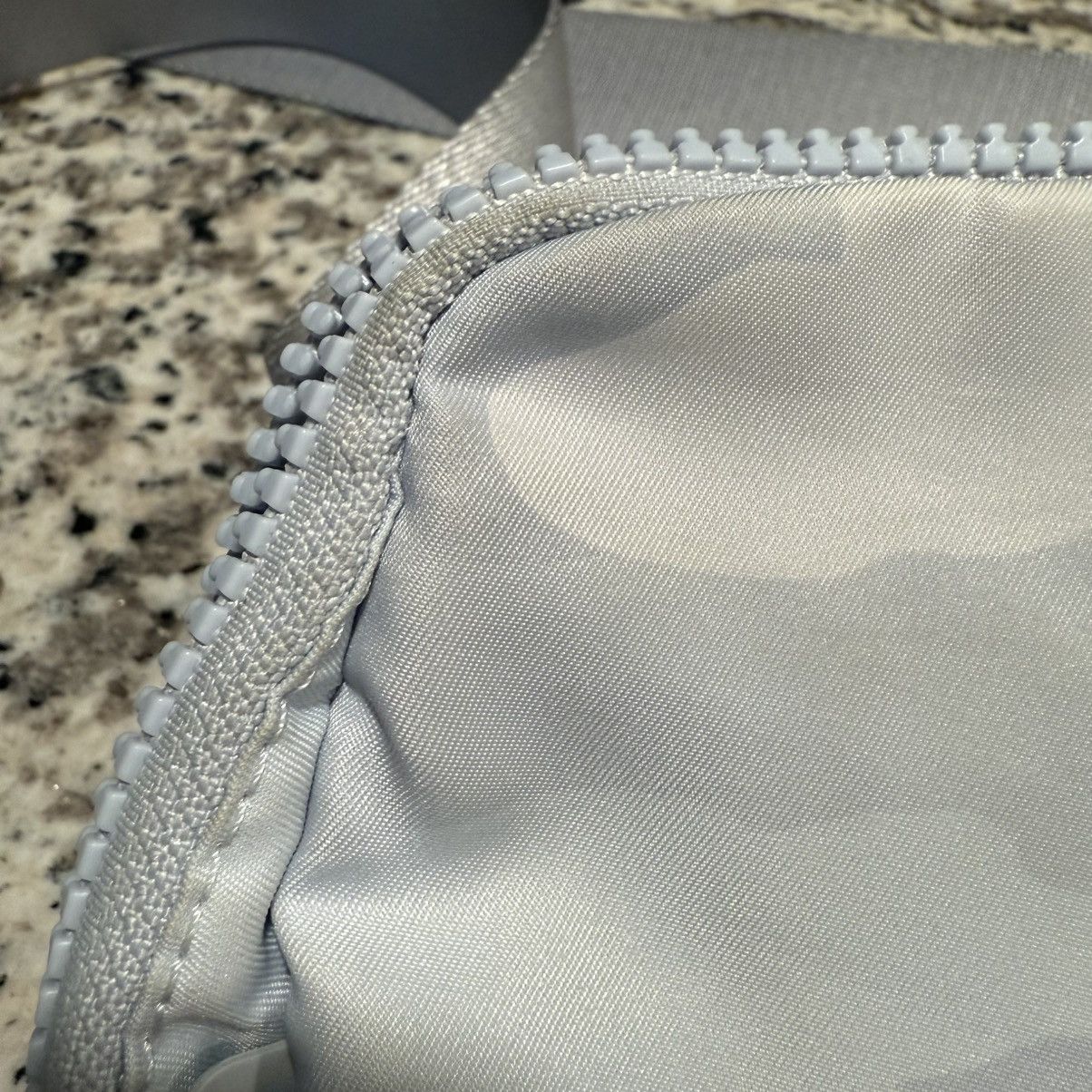 Lululemon Lululemon Belt Bag Crossbody Starlight Camo Everywhere READ Size ONE SIZE - 3 Thumbnail