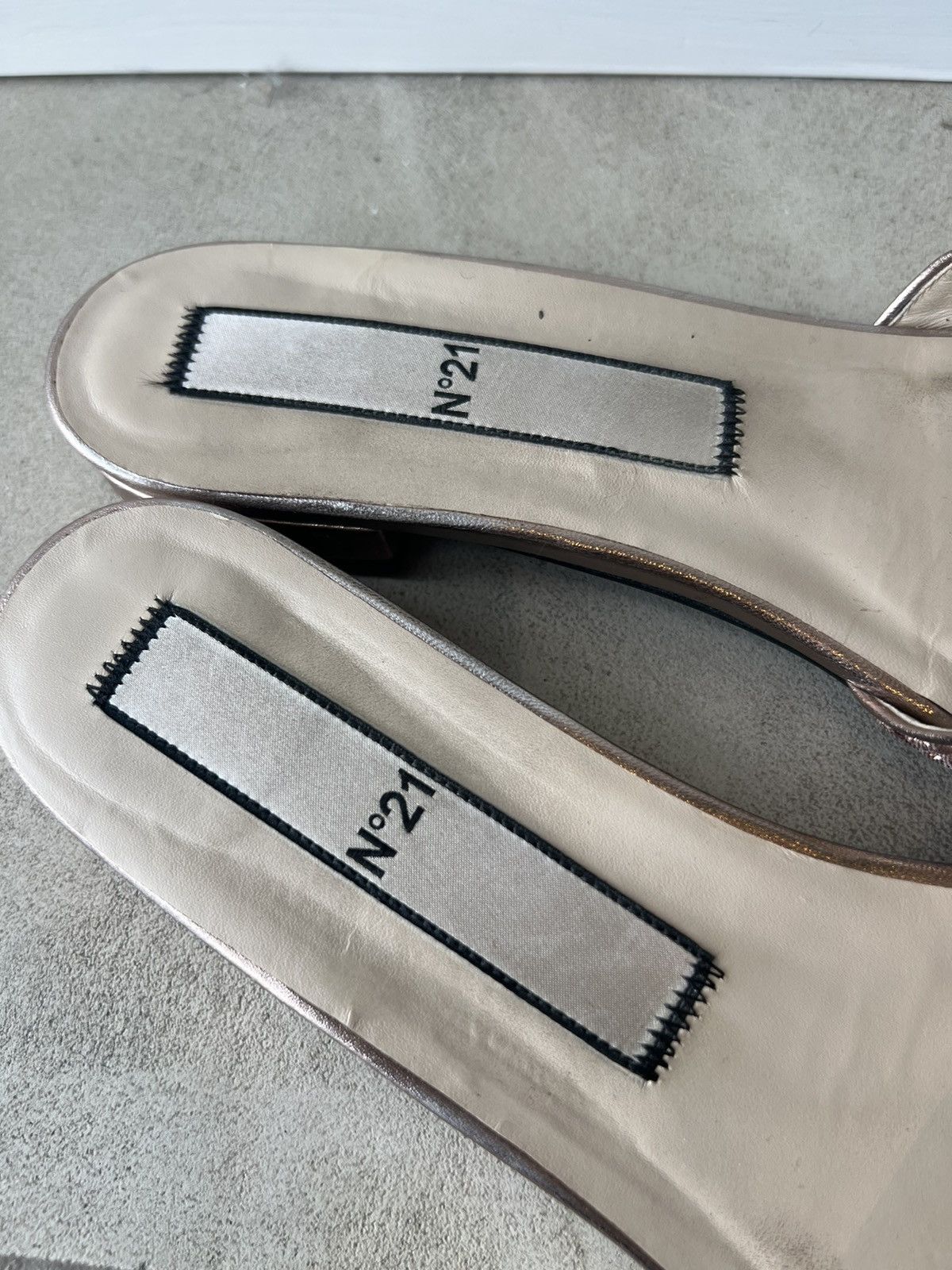 No. 21 No. 21 Numéro Ventuno Jewel Sandals Made in Italy Size 41 Size US 11 / IT 41 - 6 Thumbnail