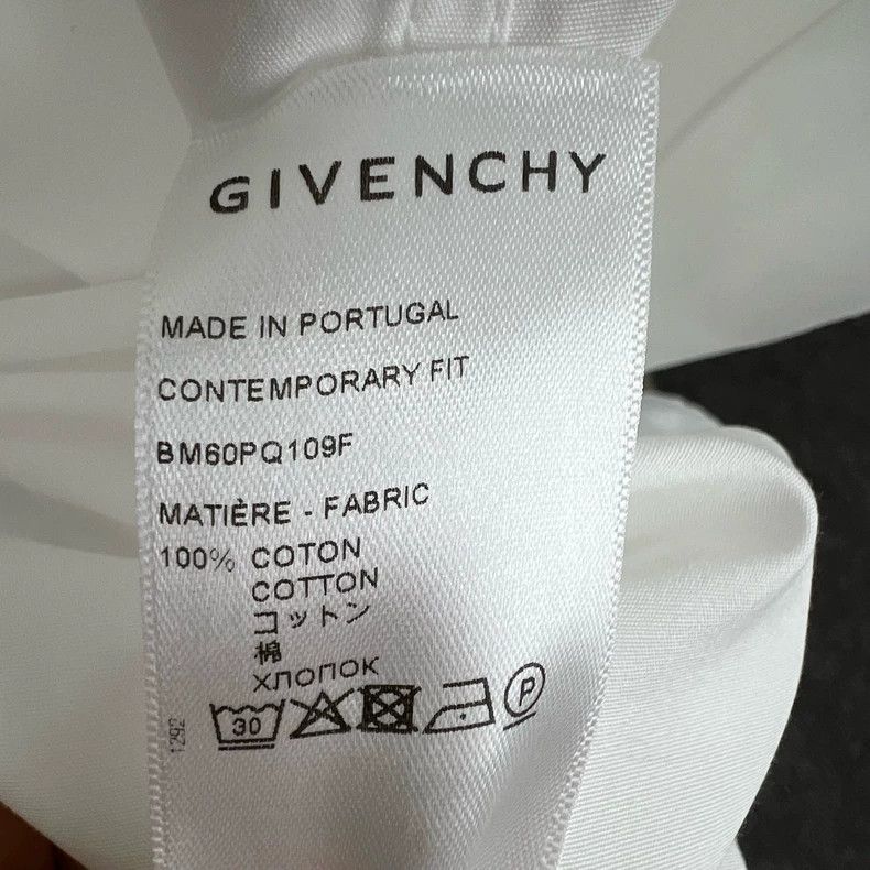 Givenchy Givenchy Sise37 White classic simple collar long-sleeve shi Size US M / EU 48-50 / 2 - 5 Thumbnail