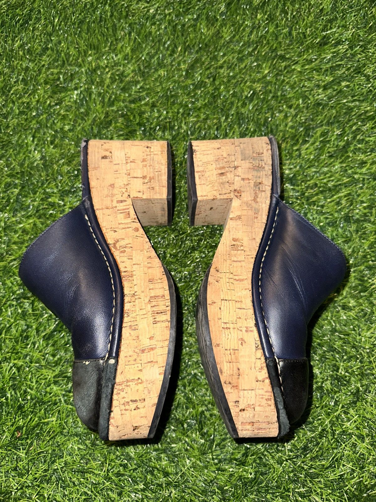 Chanel Chanel leather mules and clogs size 37 Size US 7 / IT 37 - 4 Thumbnail