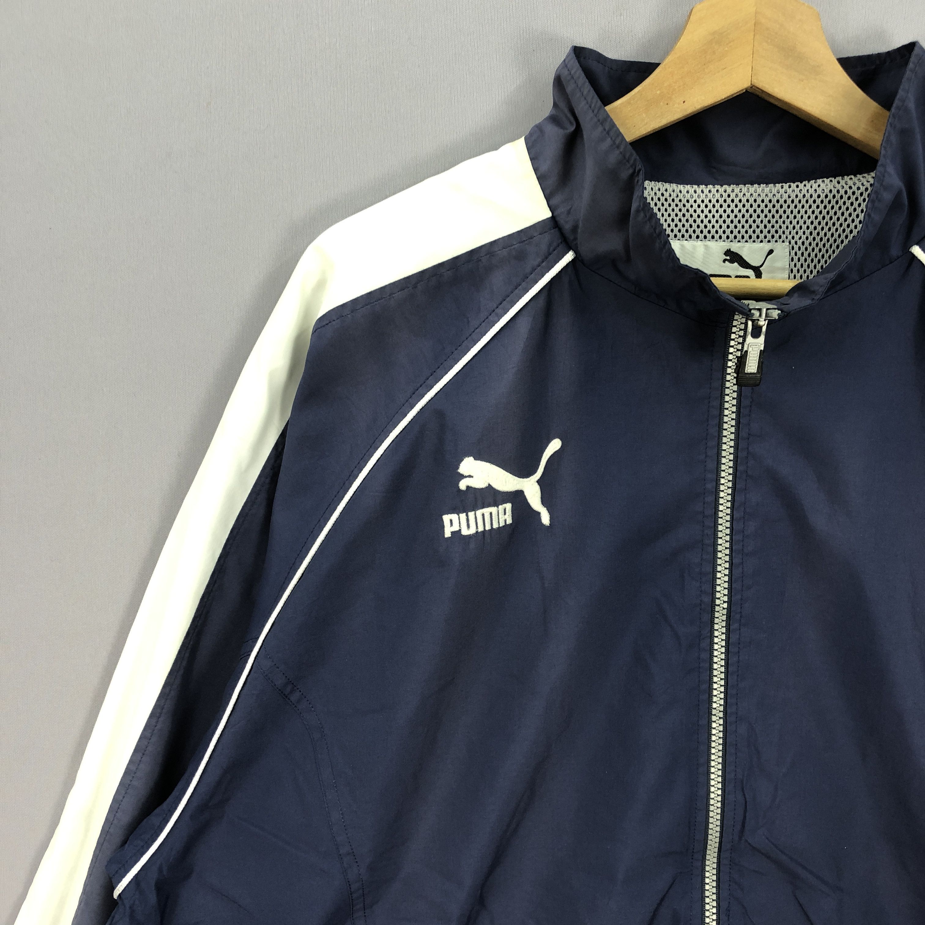 Puma × Vintage Vintage Puma Windbreaker Light Jacket Size US L / EU 52-54 / 3 - 3 Thumbnail
