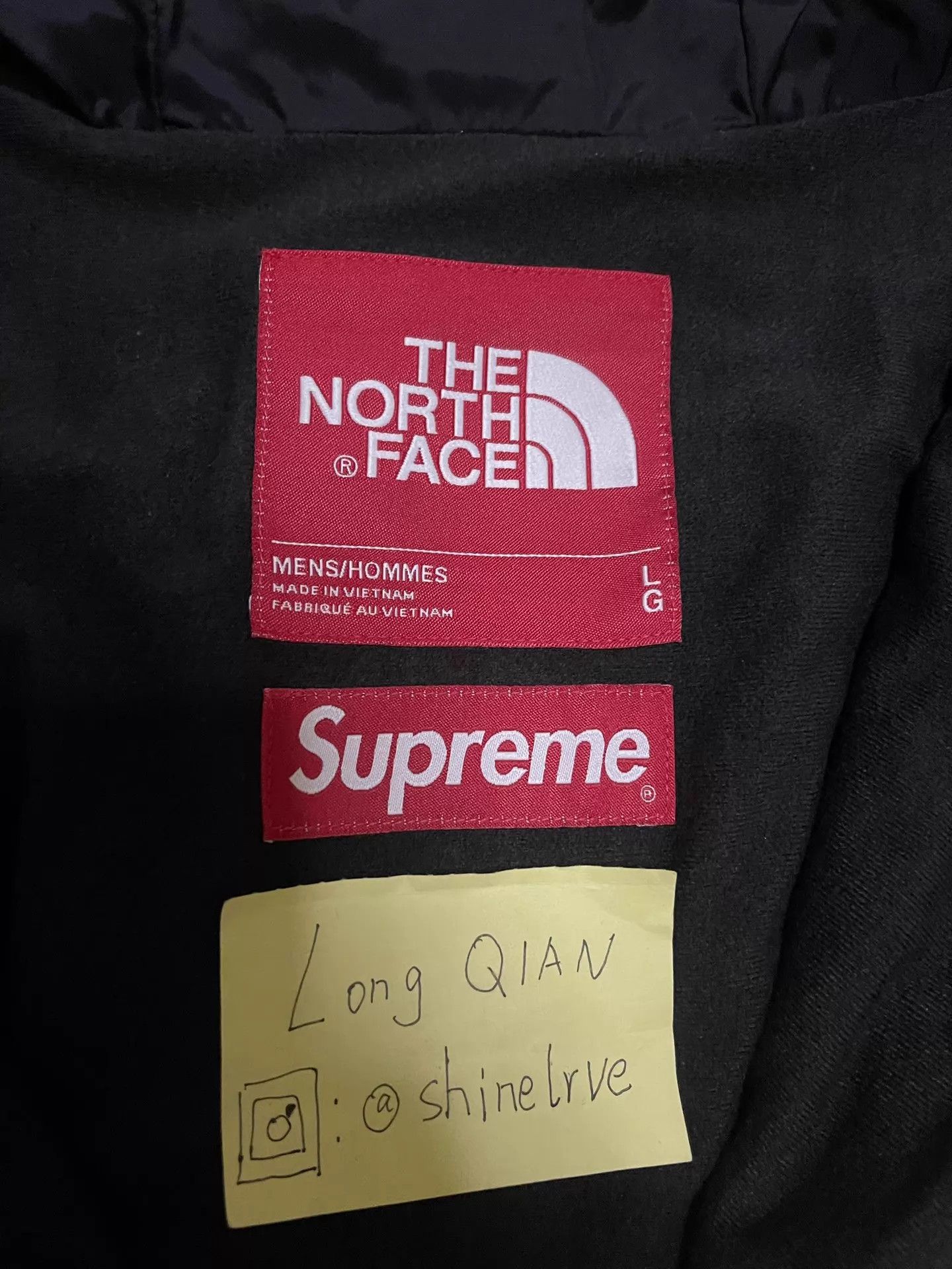 Supreme Supreme x TNF Golden Horn King Metallic Nylon Jacket L Size US L / EU 52-54 / 3 - 3 Thumbnail