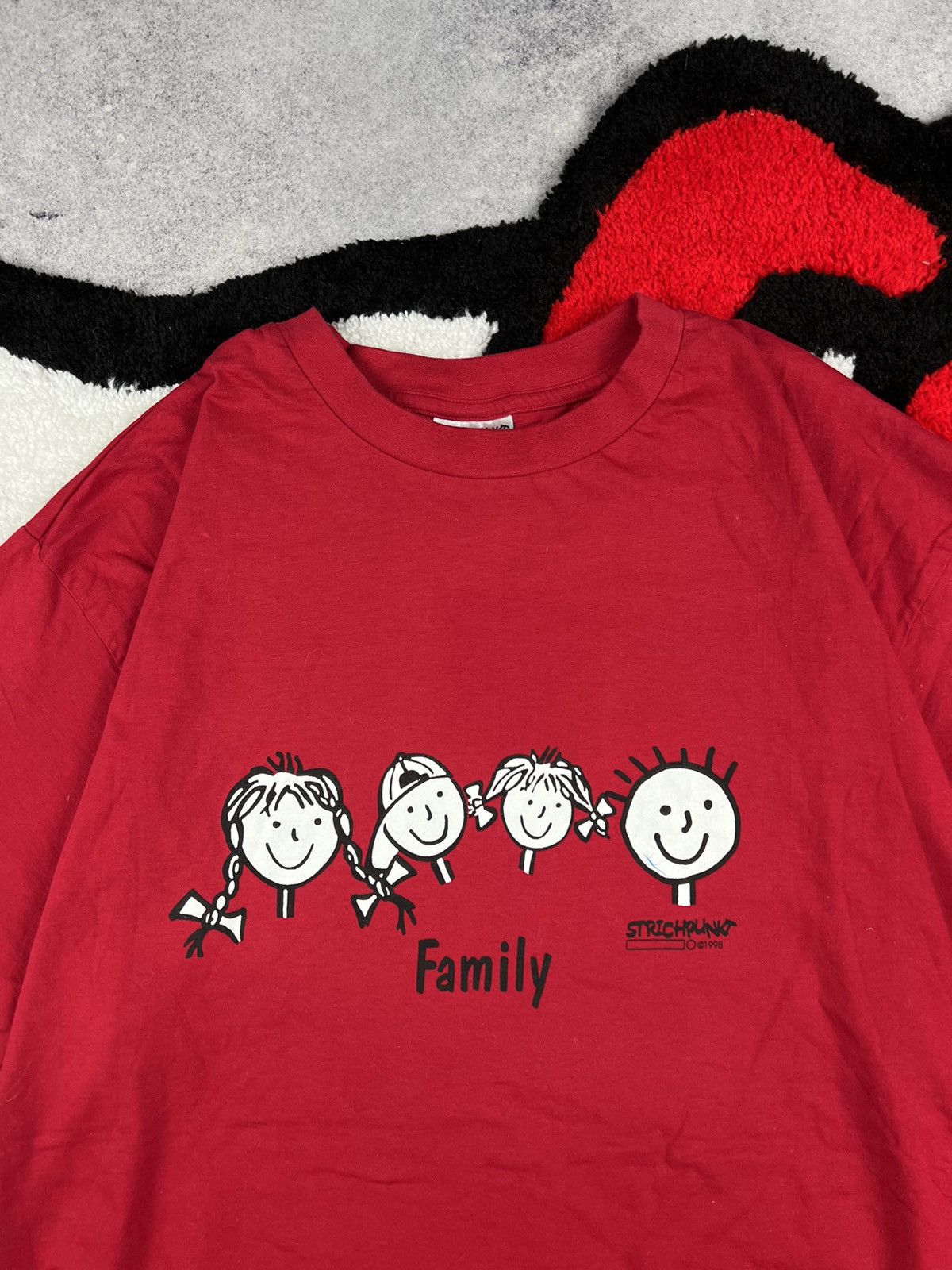 Vintage Vintage 1998 Srtichpunkt Germany Family Y2K Faded Tee Shirt Size US L / EU 52-54 / 3 - 4 Thumbnail