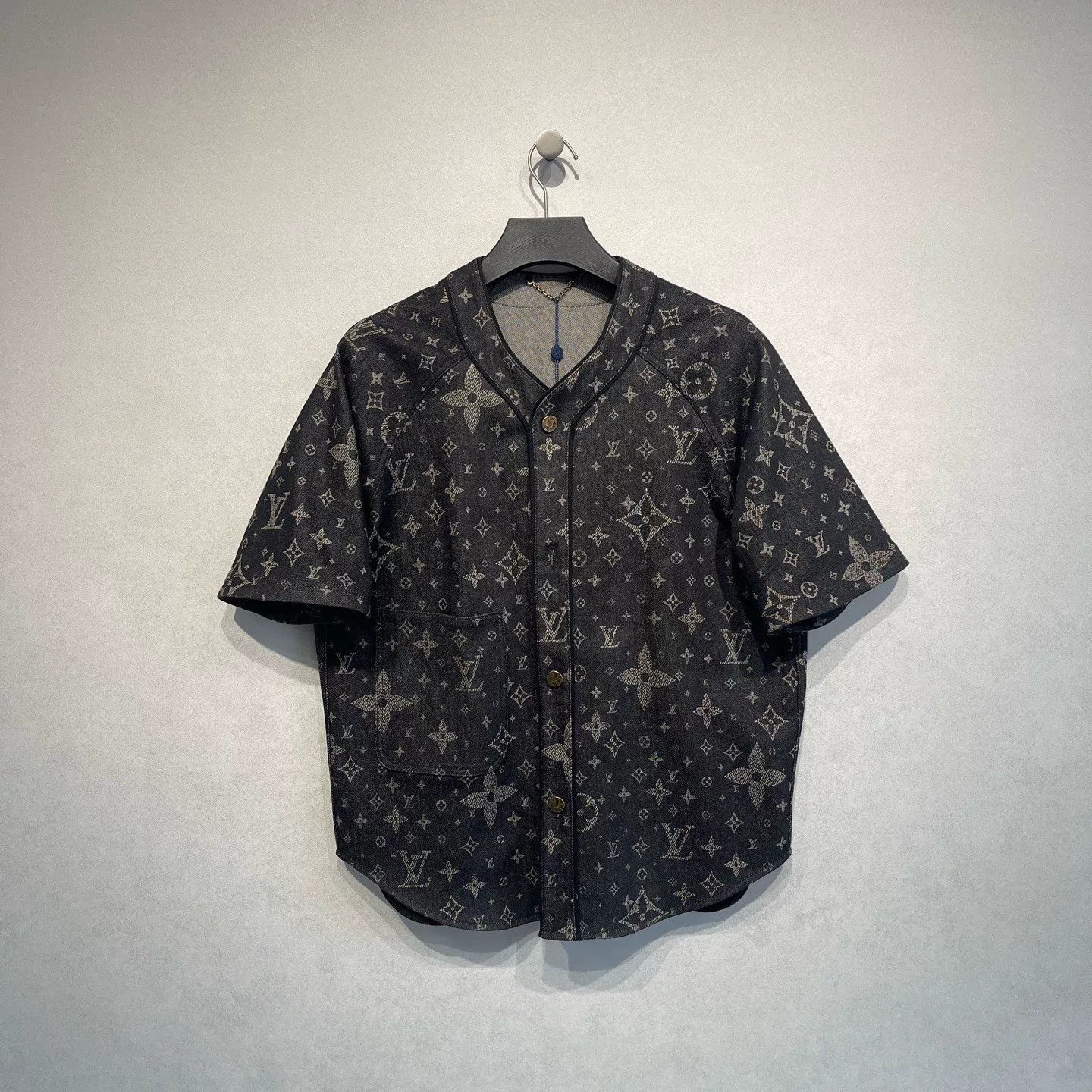 Louis Vuitton LV Monogram Denim Short Sleeve Shirt Size US L / EU 52-54 / 3 - 1 Thumbnail