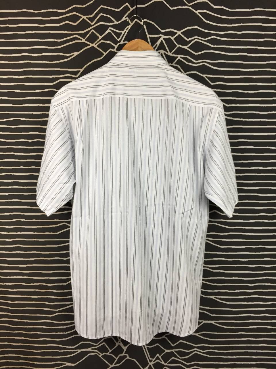 Lacoste Lacoste Embroidered Logo Pinstripe Button Down Shirt Size US XL / EU 56 / 4 - 5 Thumbnail